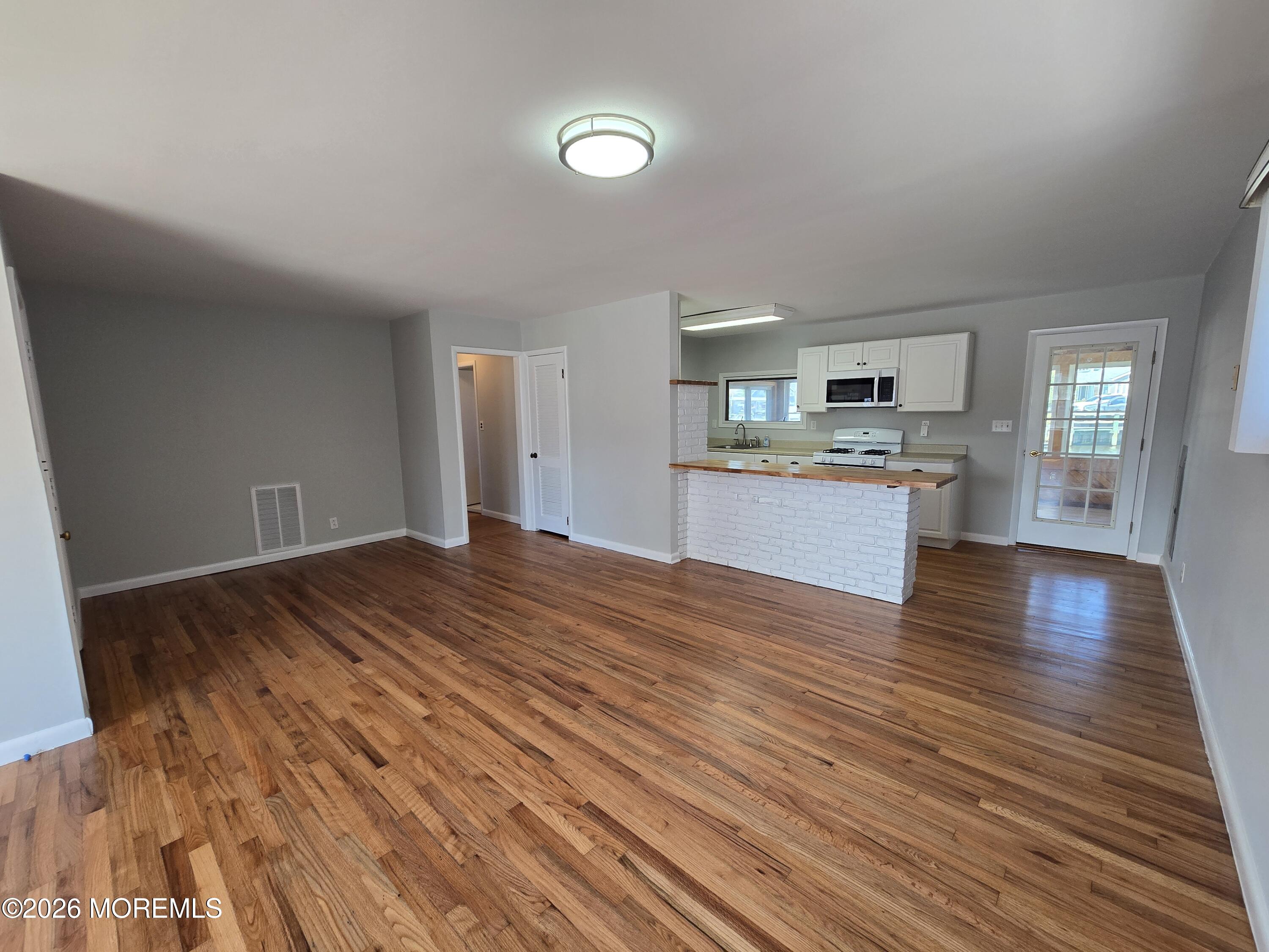 106 E Granada Drive
