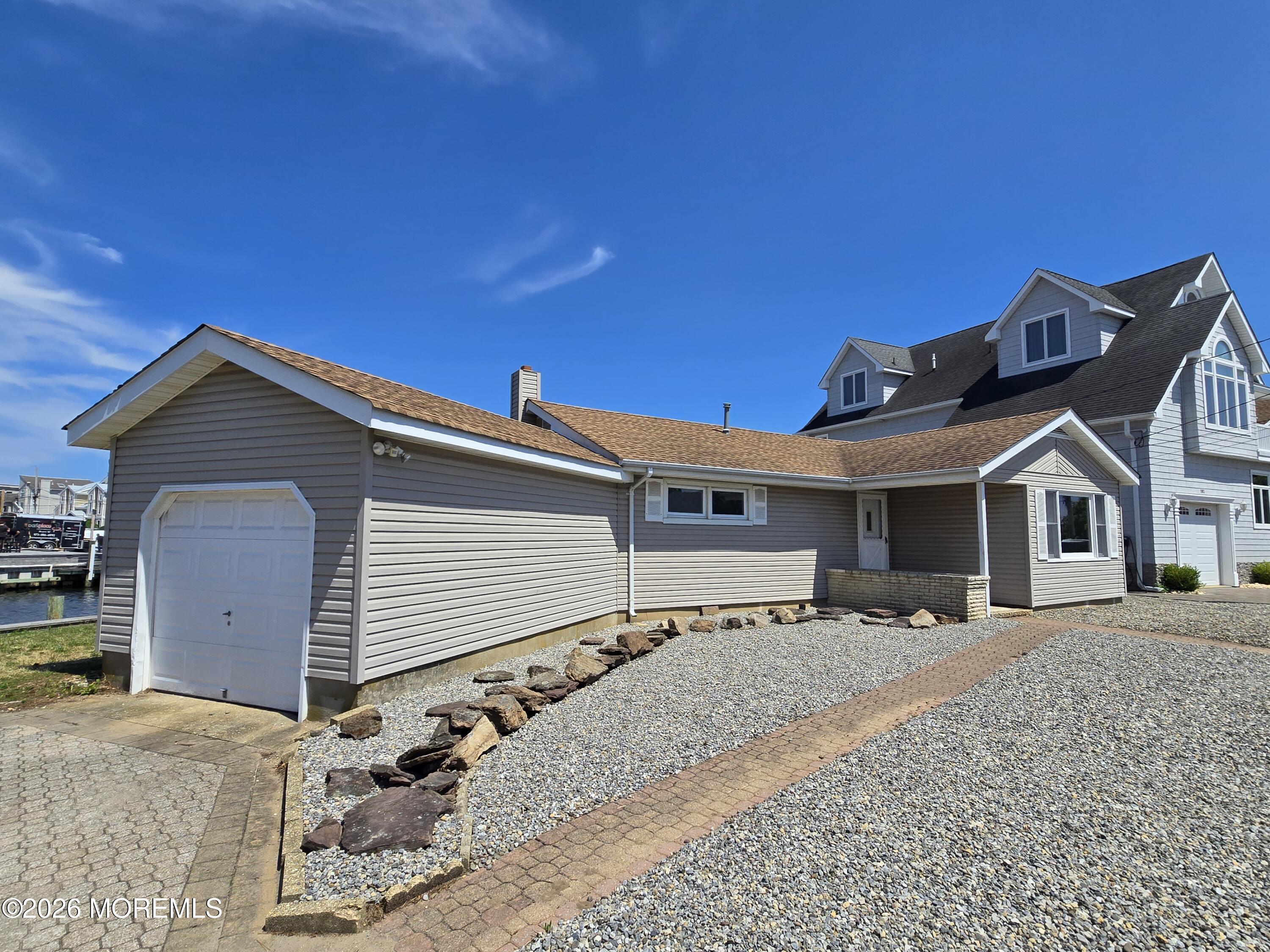 106 E Granada Drive
