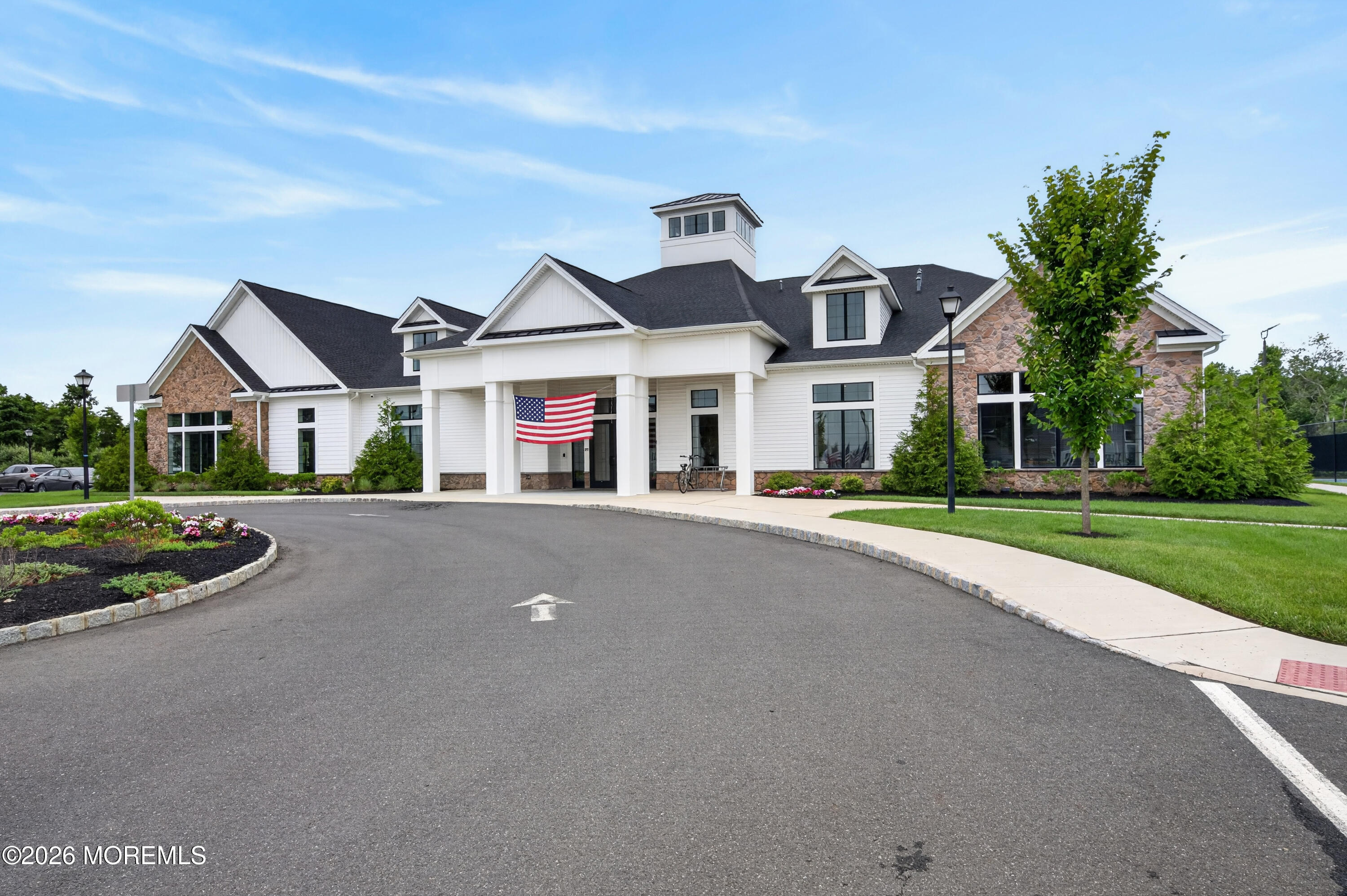 18 Gulfstream Road