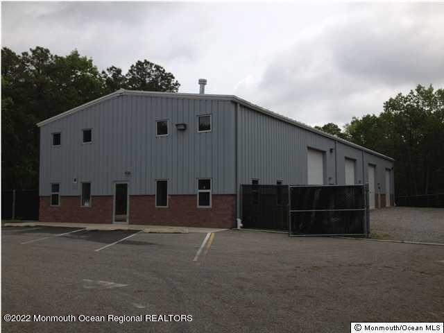 647 Herman Road 2