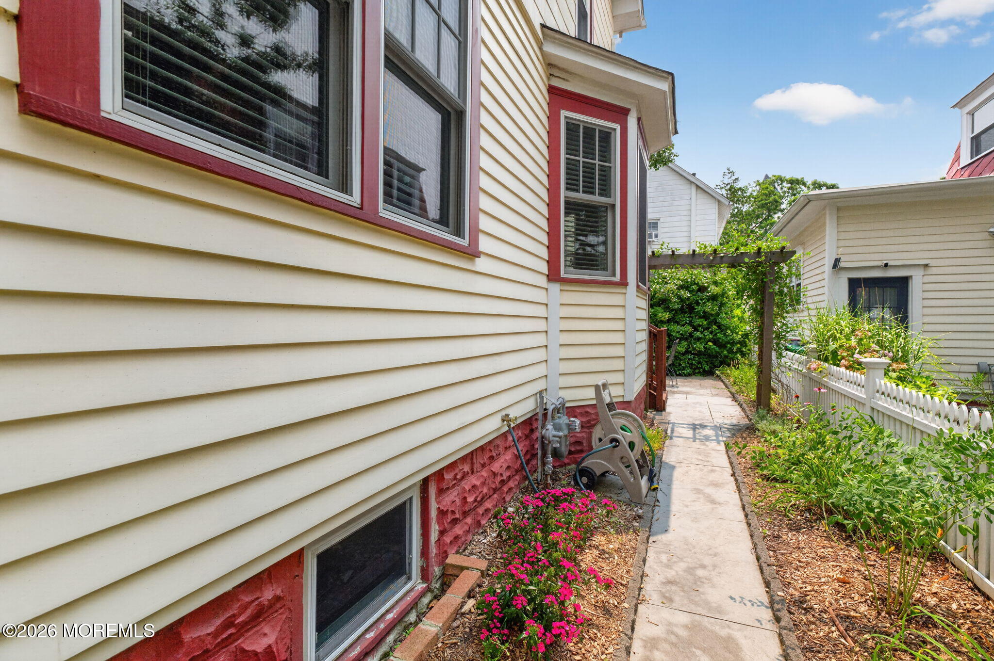 60 Asbury Avenue