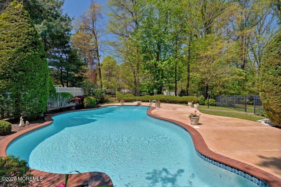 9 Emory Drive