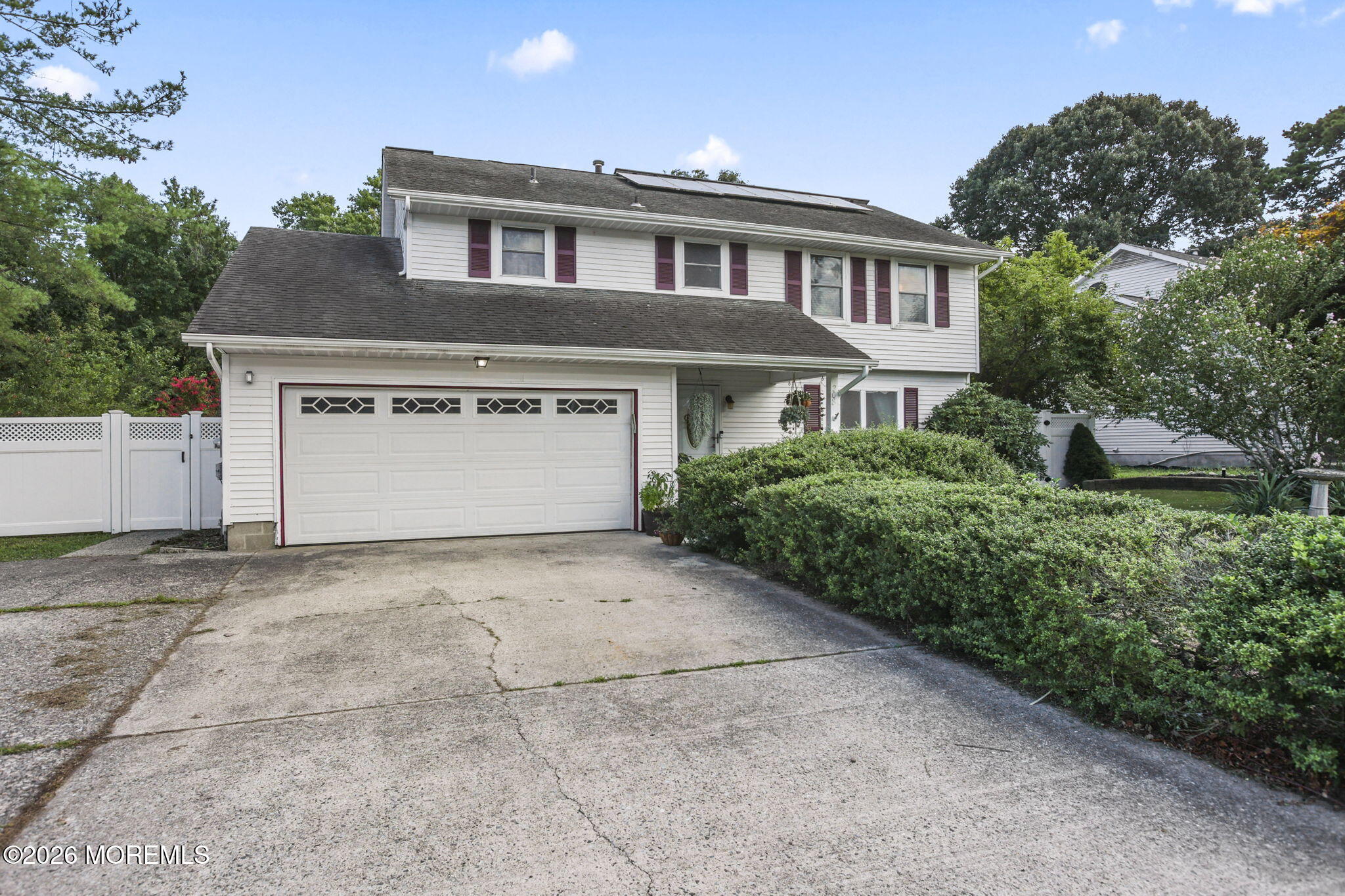 208 Cedarbrook Court