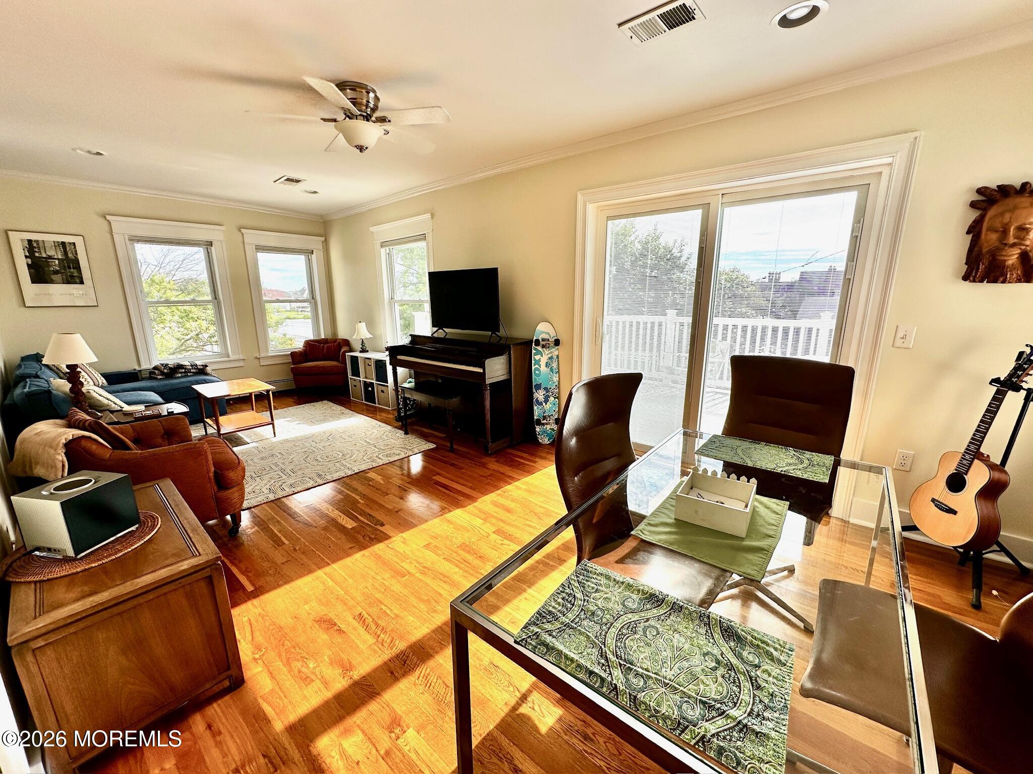 1211 Grand Avenue 301