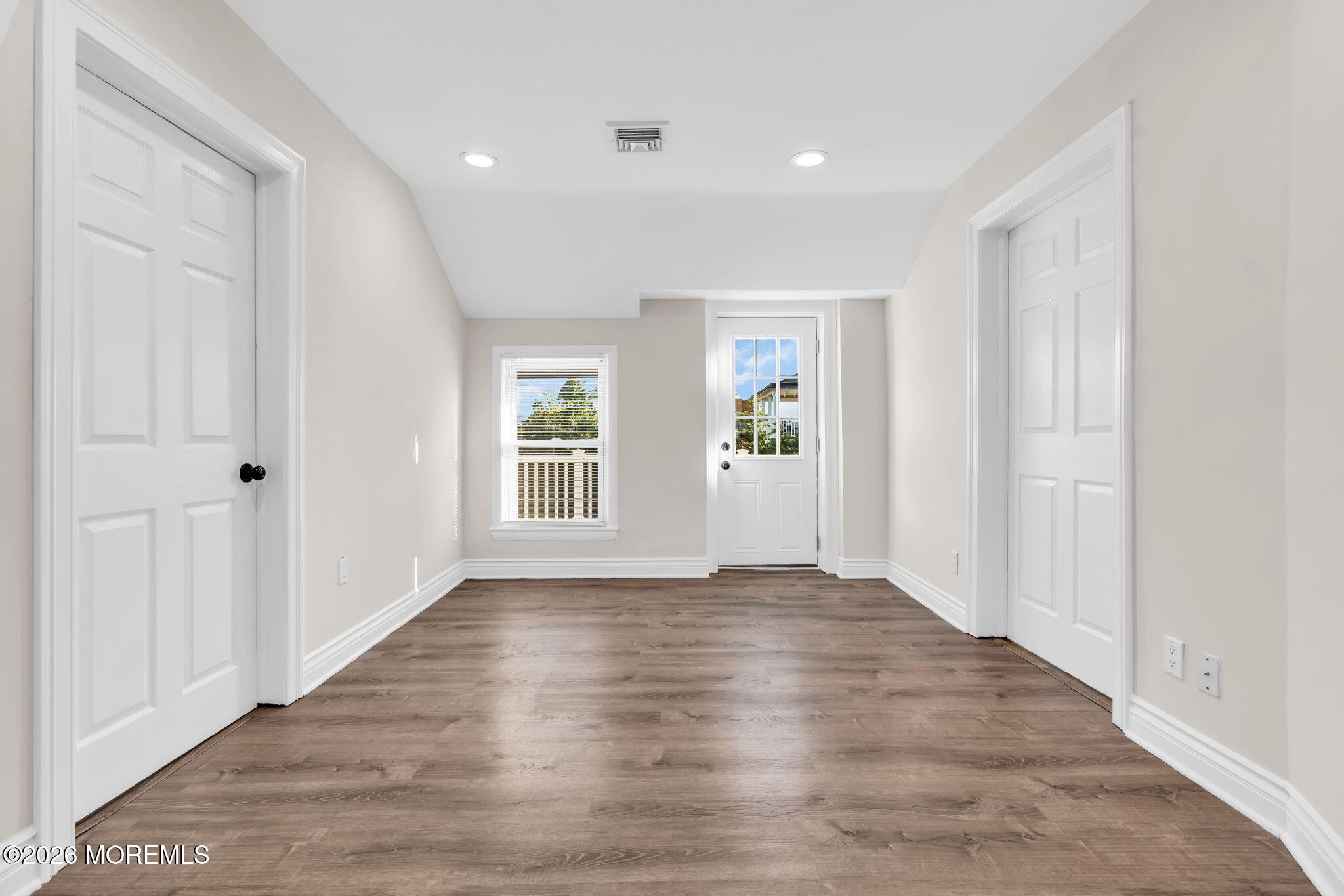 1004 Grand Avenue 2