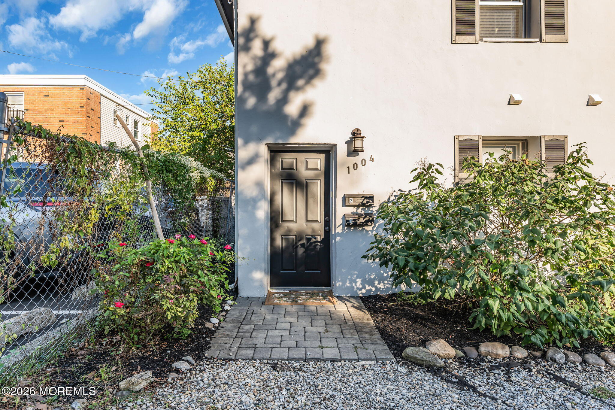 1004 Grand Avenue 2