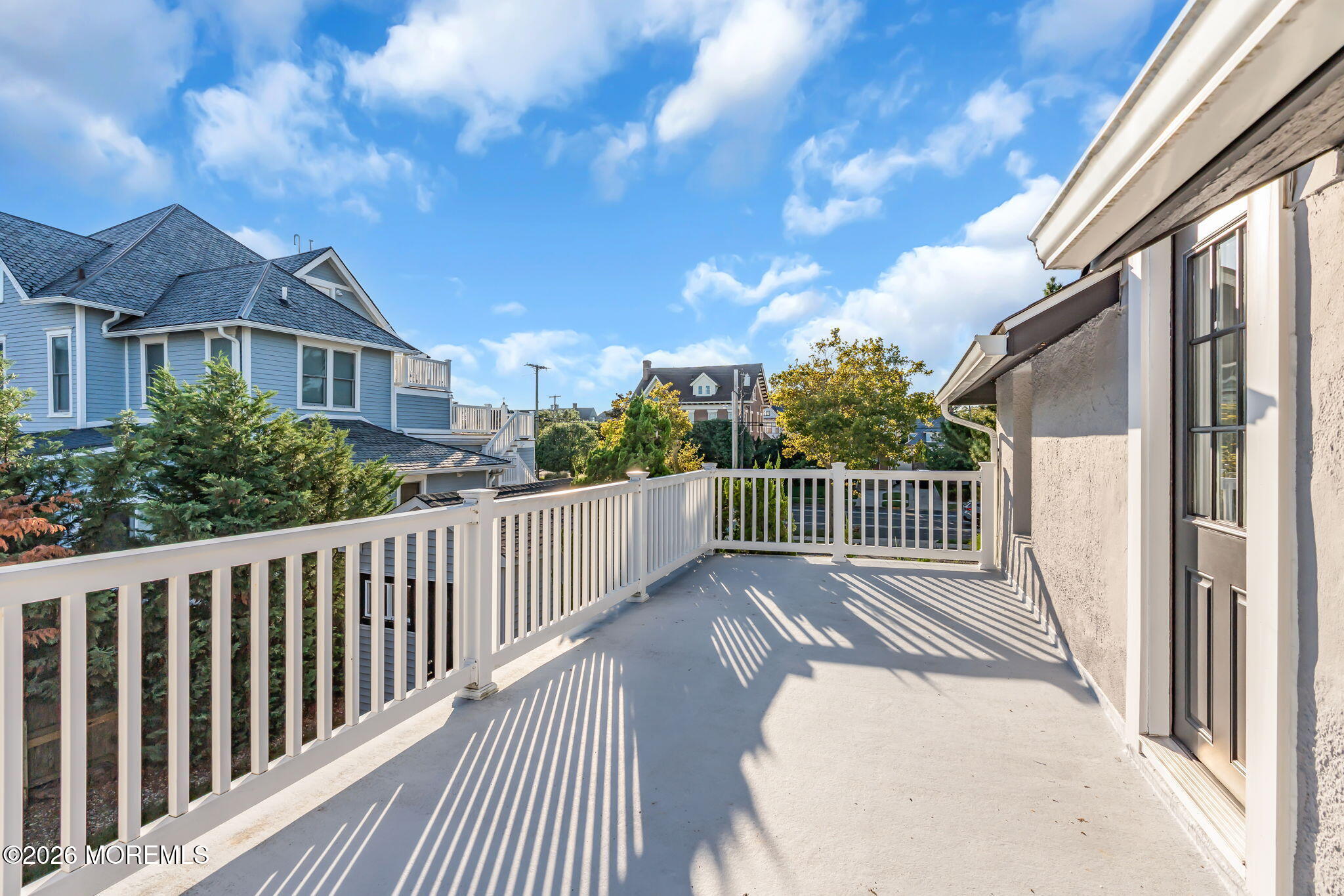1004 Grand Avenue 2