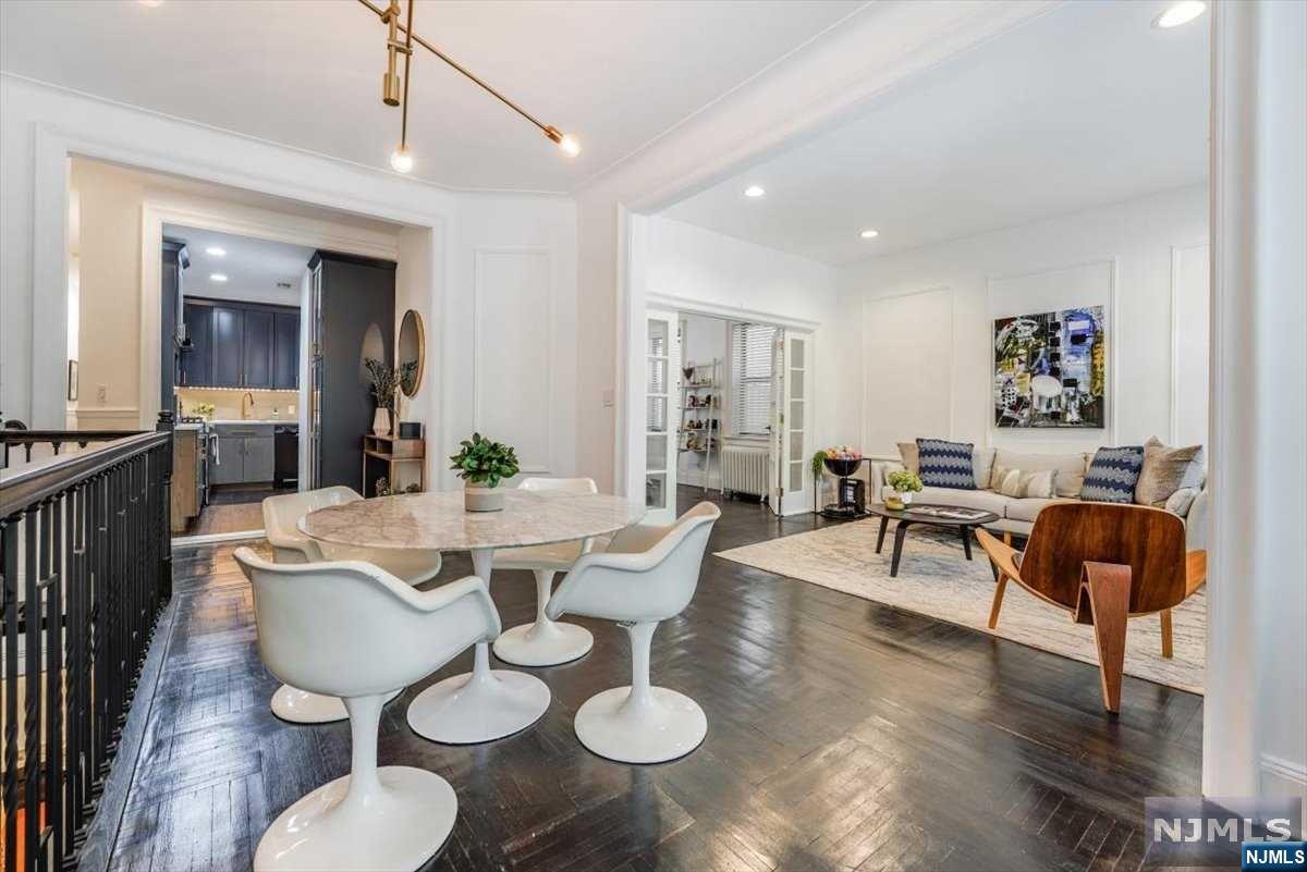 53 Duncan Avenue 6