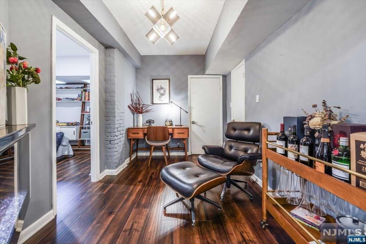 53 Duncan Avenue 6