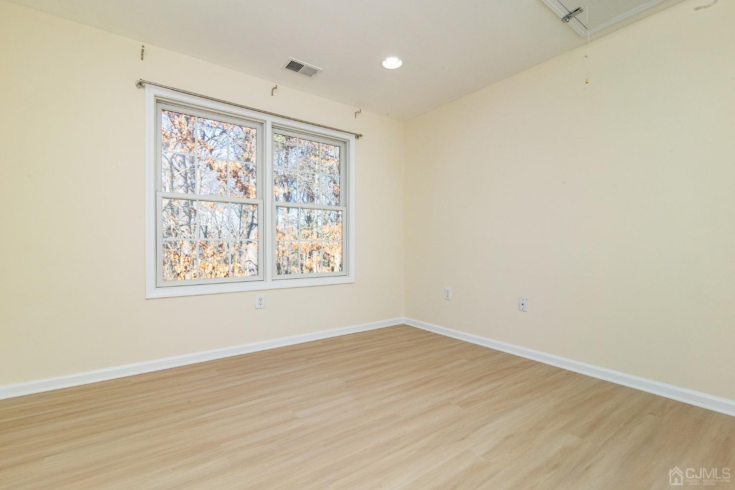 4 Timber Grove Court