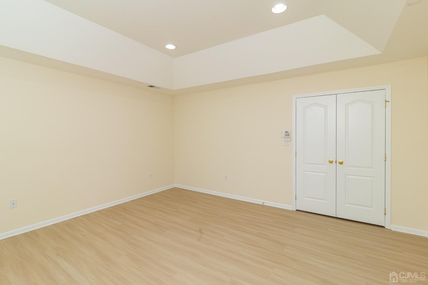 4 Timber Grove Court