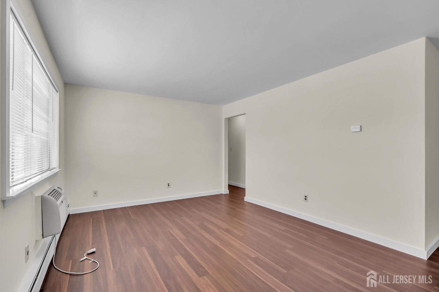 1228 Cricket Lane
