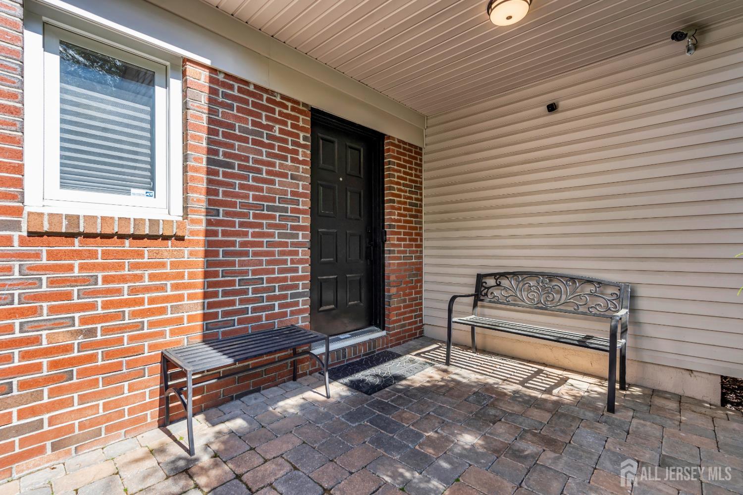 9 Colt Court
