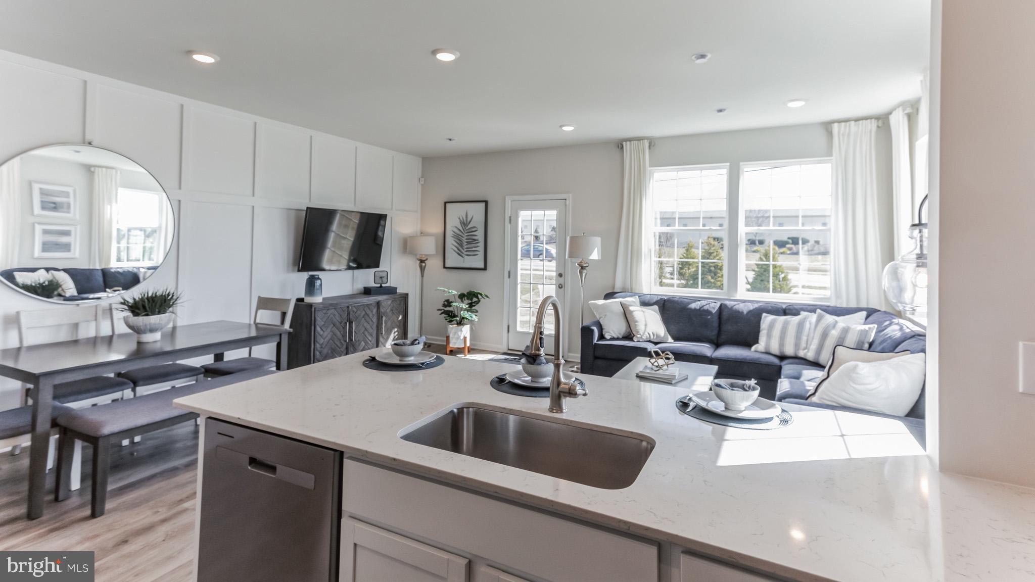 1 ALEXANDER WAY