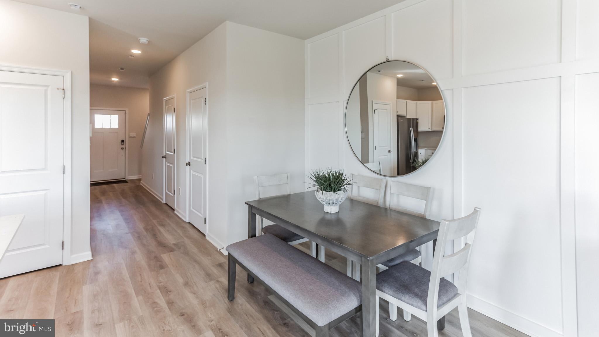 1 ALEXANDER WAY