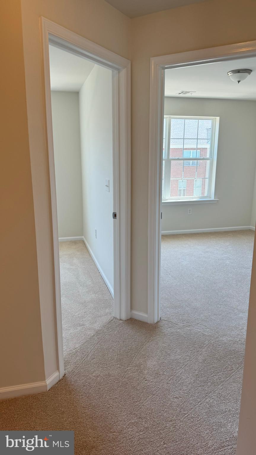 46 CREEKSIDE WAY