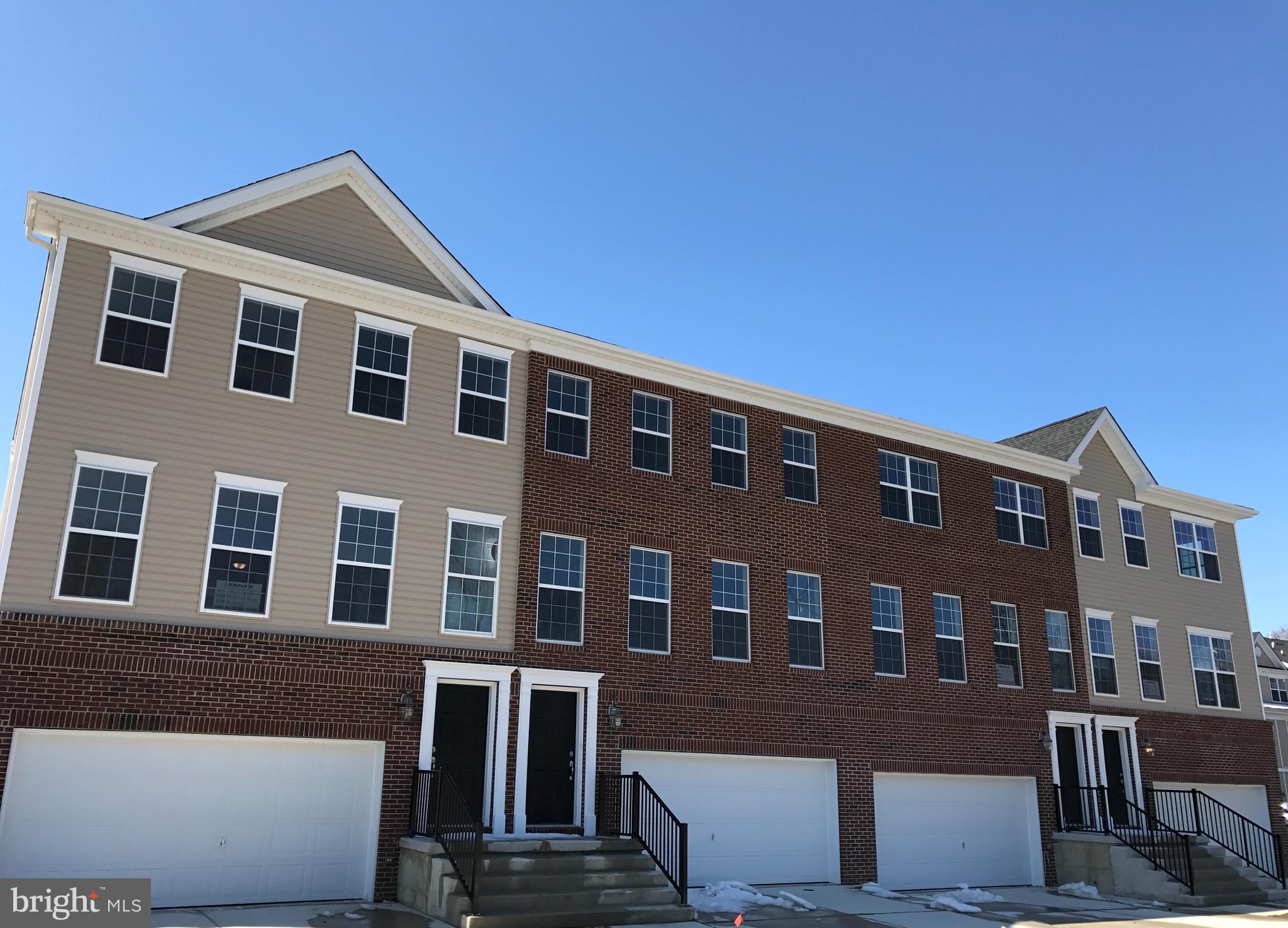 46 CREEKSIDE WAY