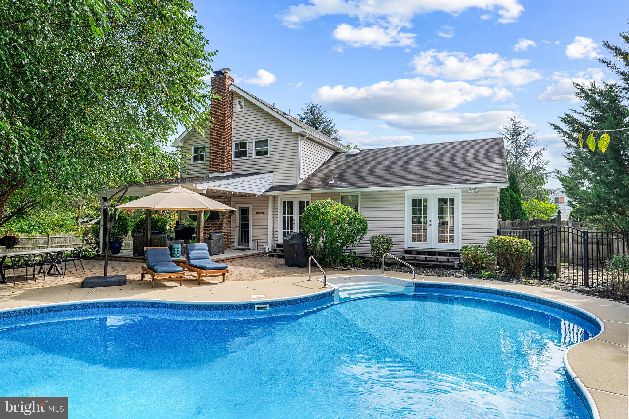 140 BRIARWOOD ROAD