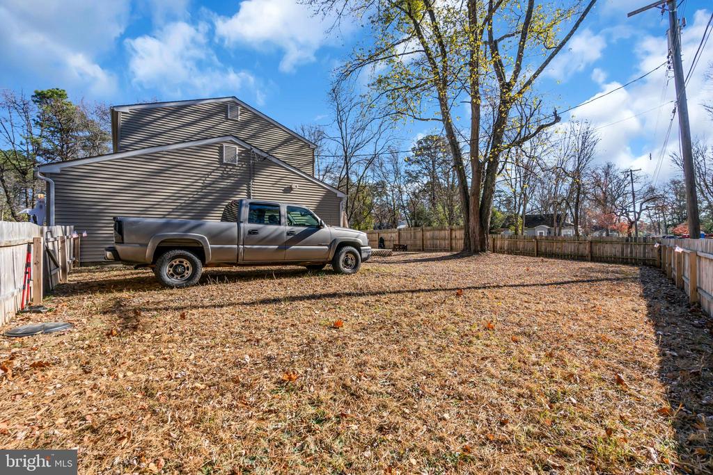 1300 S BRYNWOOD DRIVE