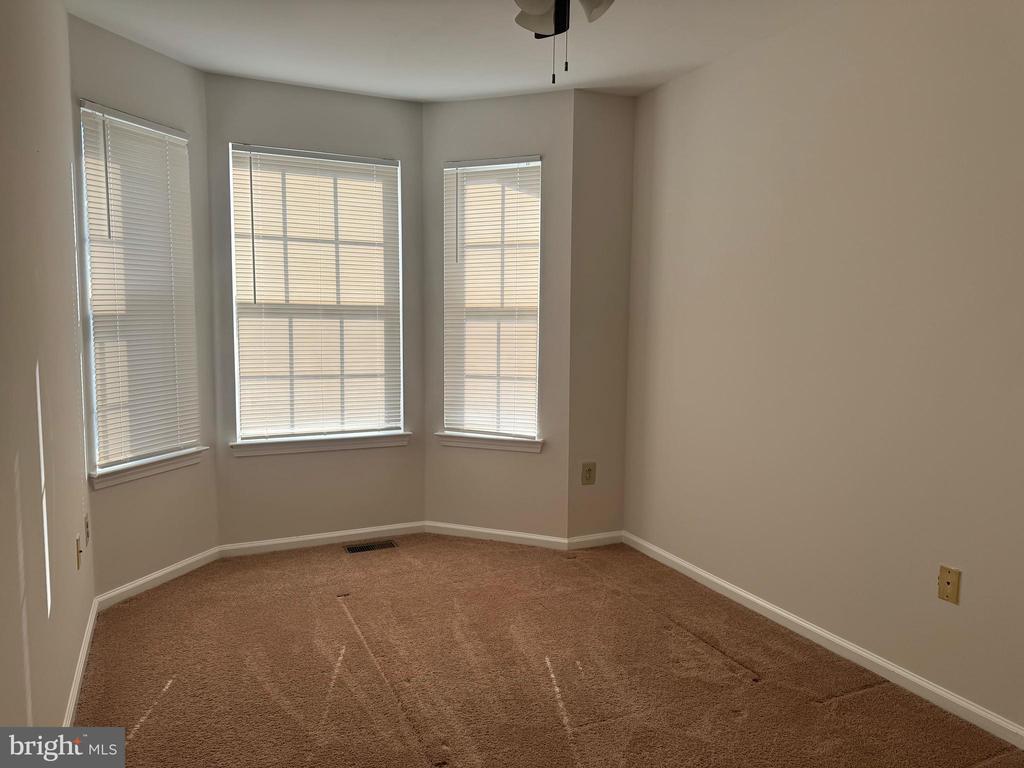 9104 BLUE HERON COURT