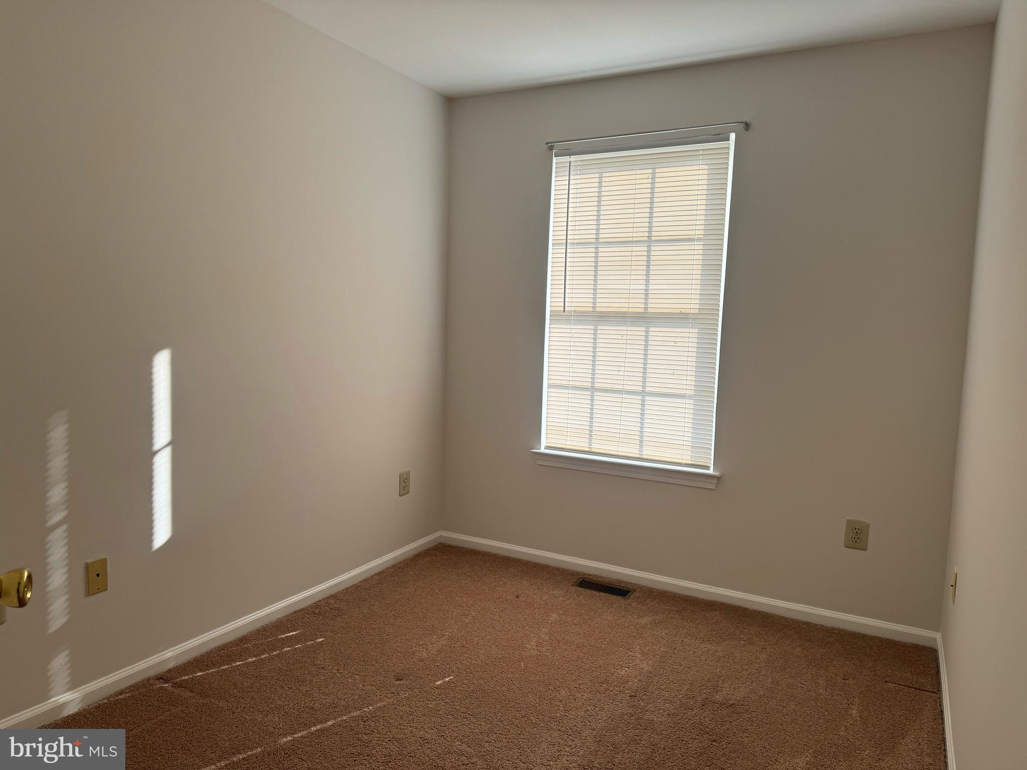 9104 BLUE HERON COURT