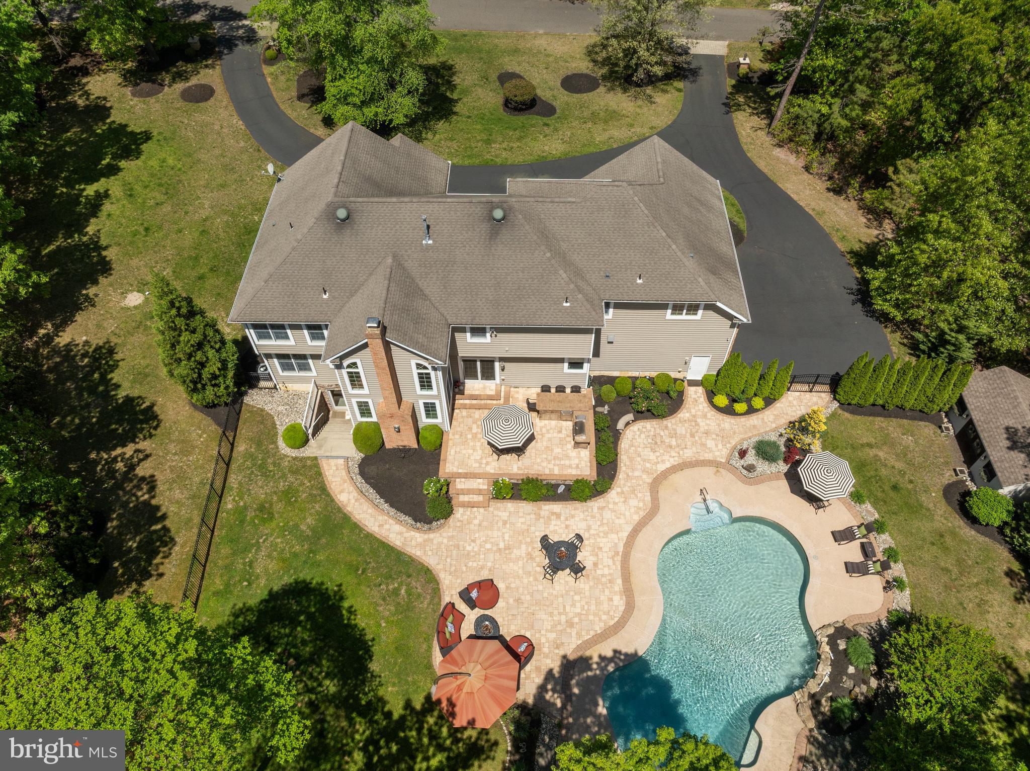 7 ANGELS COURT