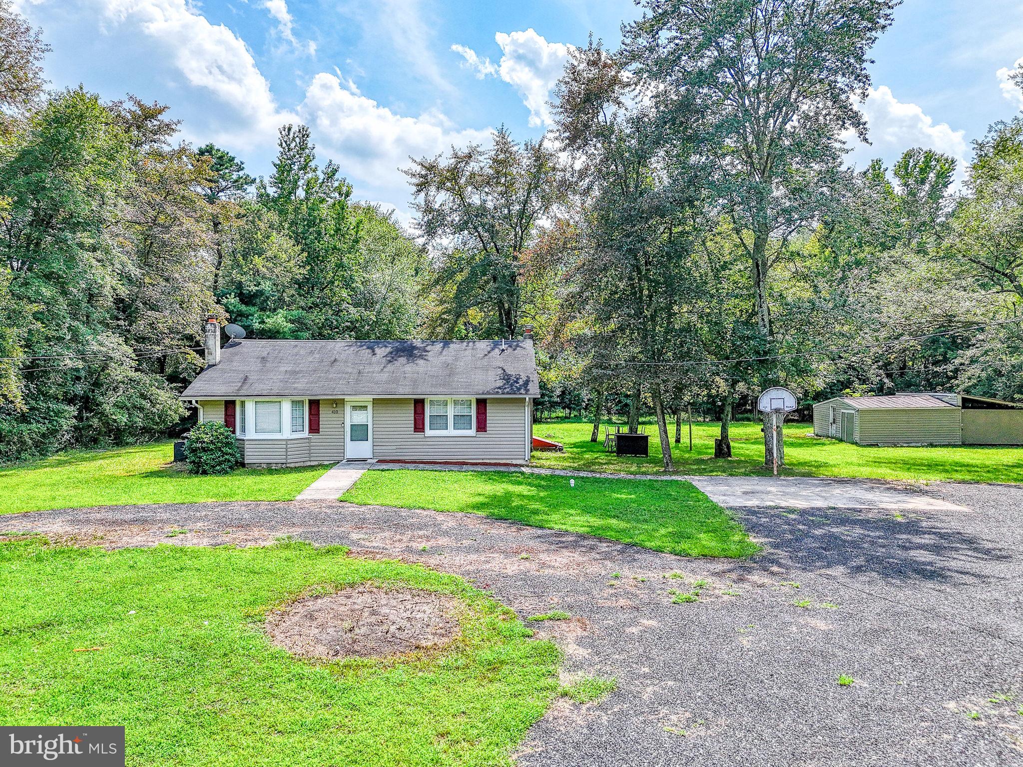410 LAKEHURST ROAD