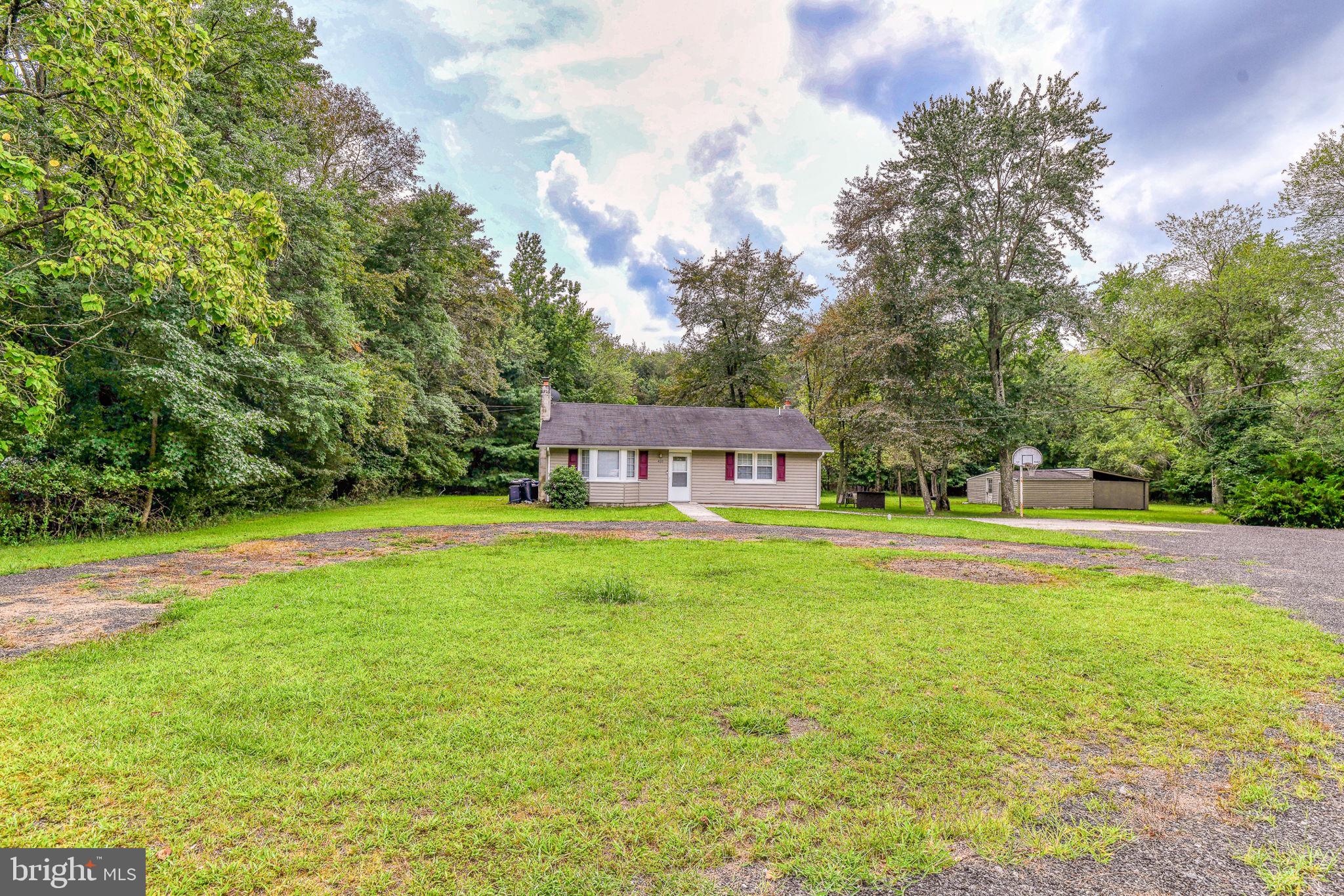 410 LAKEHURST ROAD