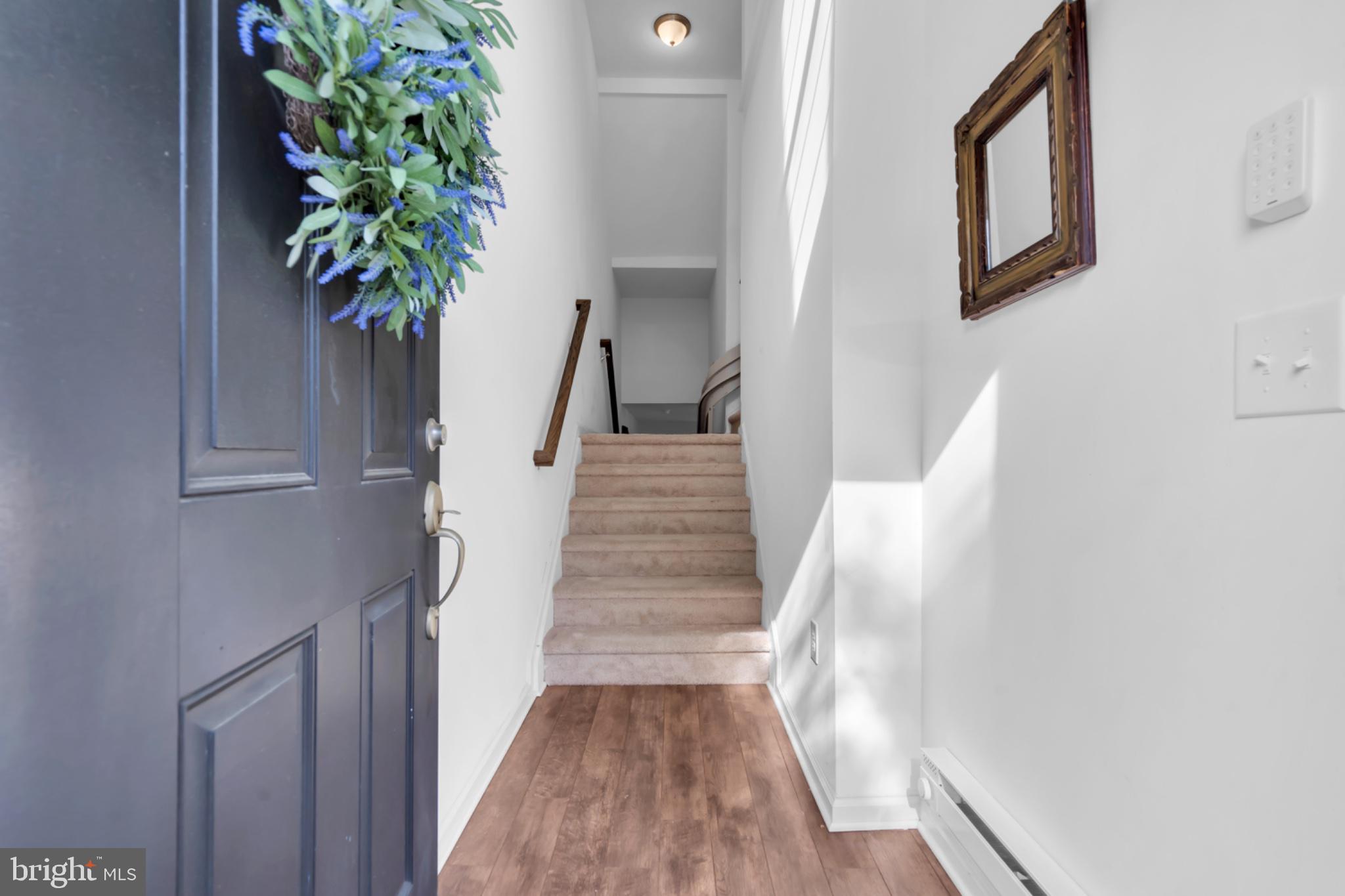 49 CREEKSIDE WAY