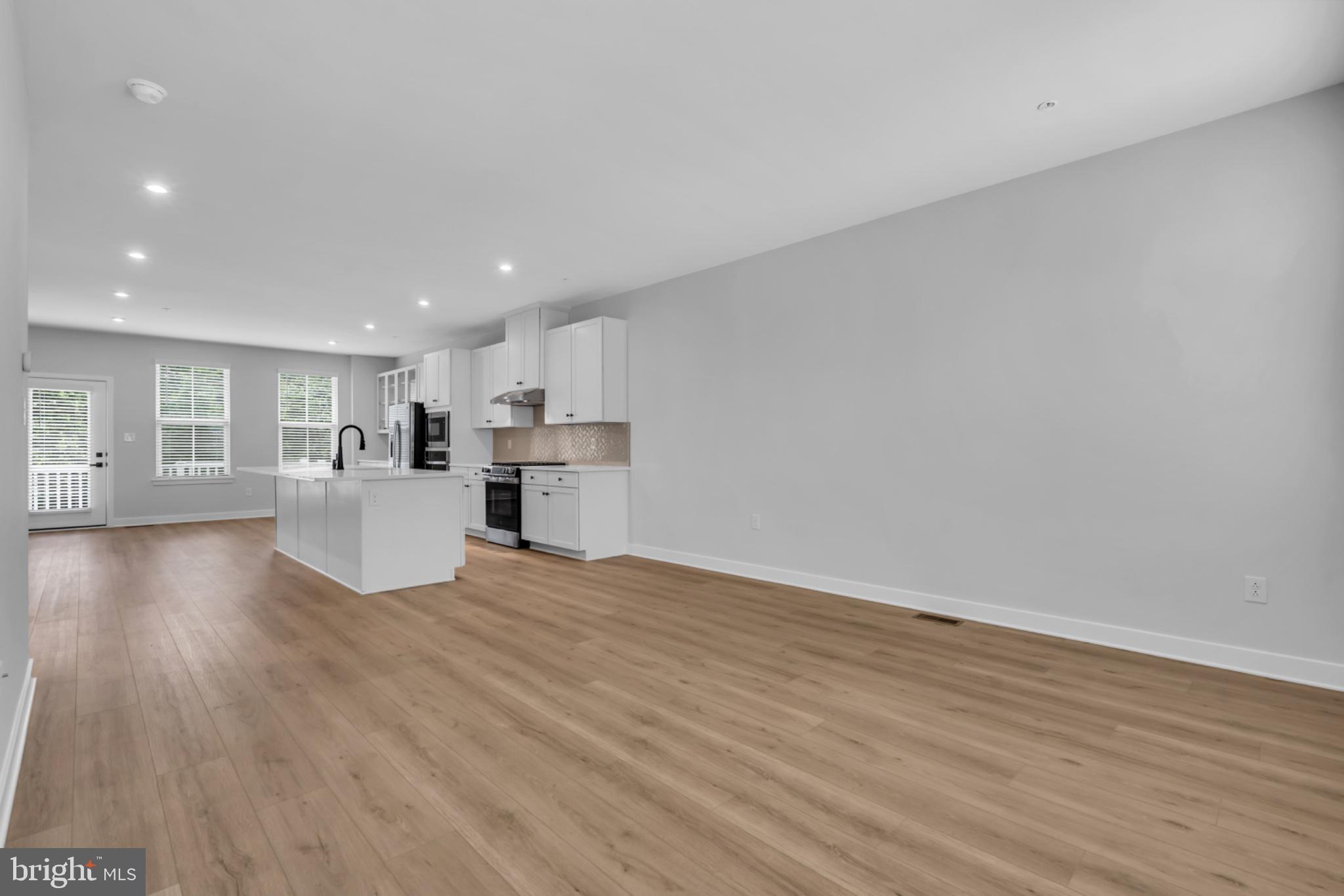 9 FOXWOOD DRIVE