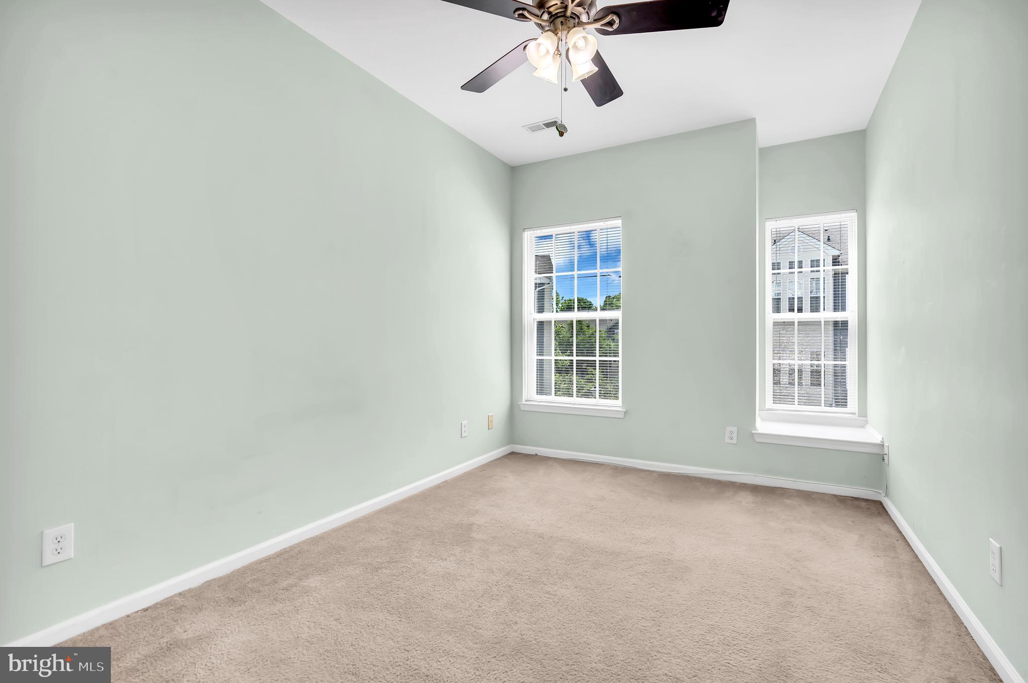 9 RIVER LANE