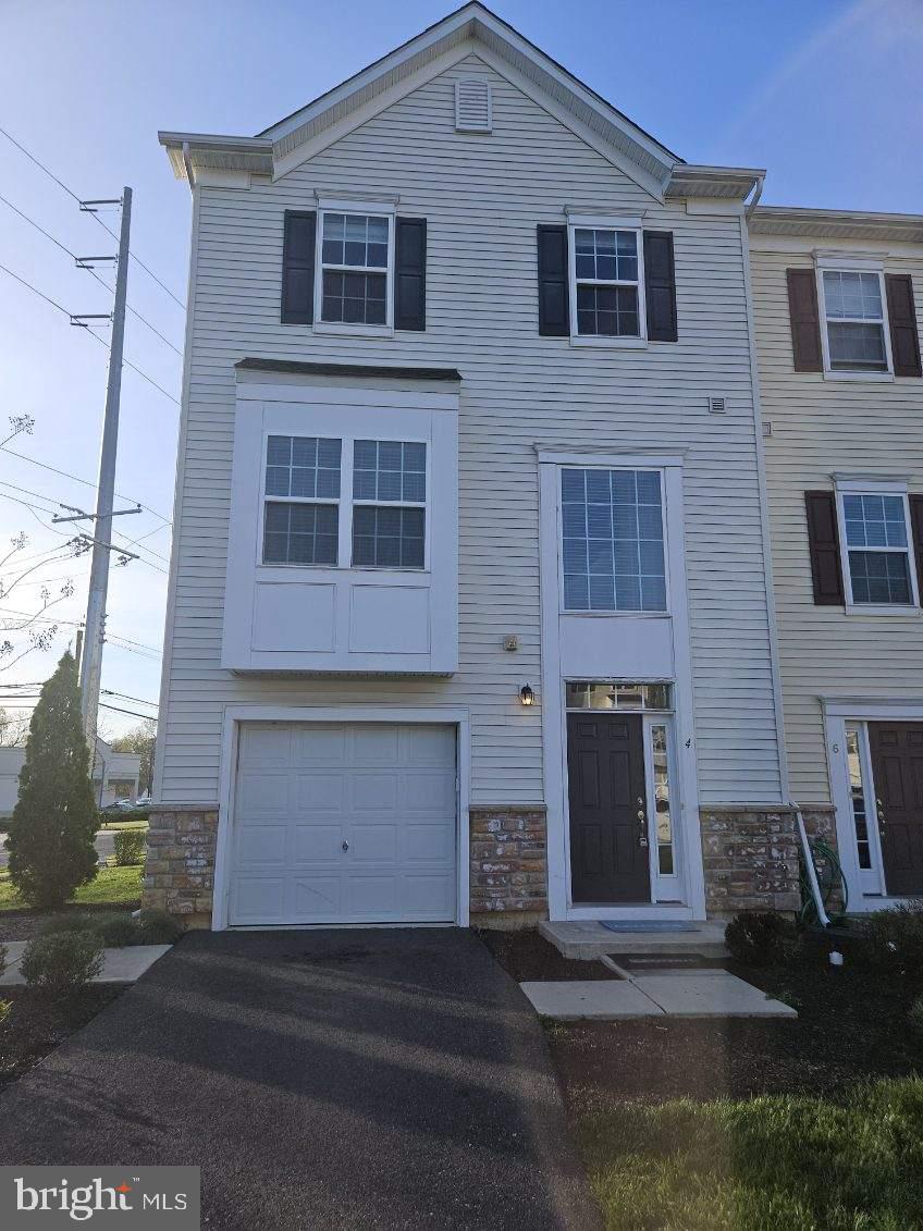 4 IRON GATE ROAD