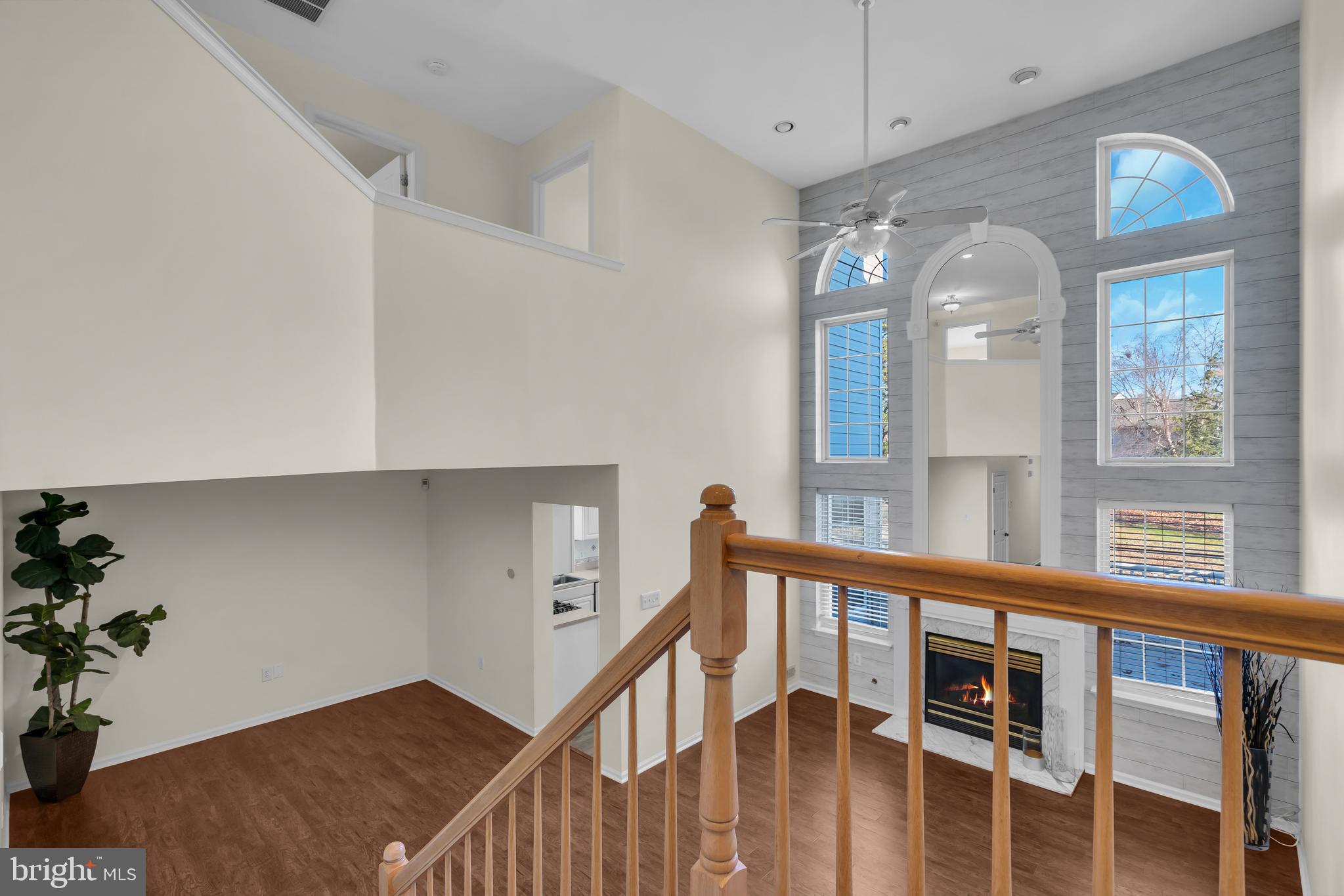 21 VALLEYBROOK COURT