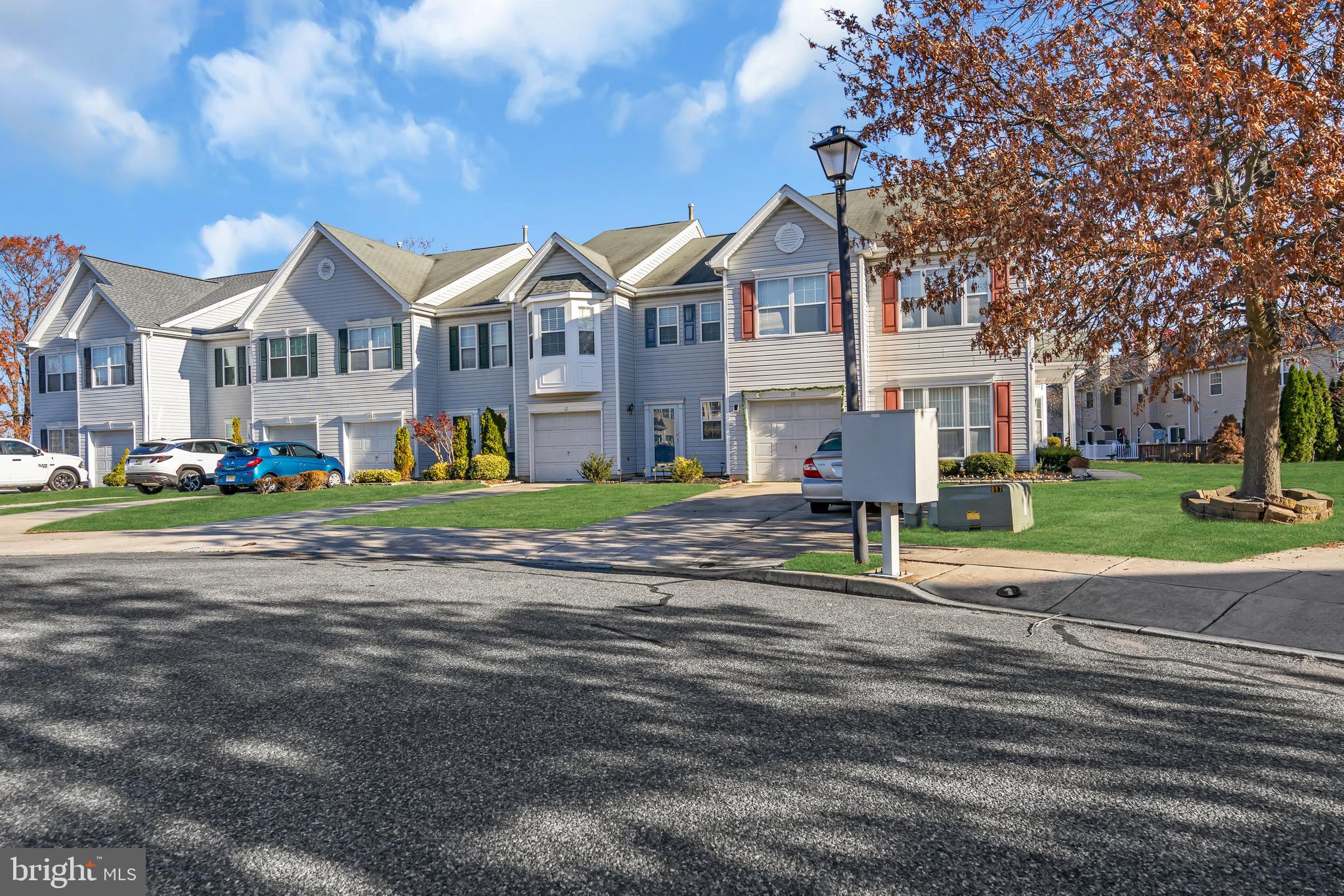 21 VALLEYBROOK COURT