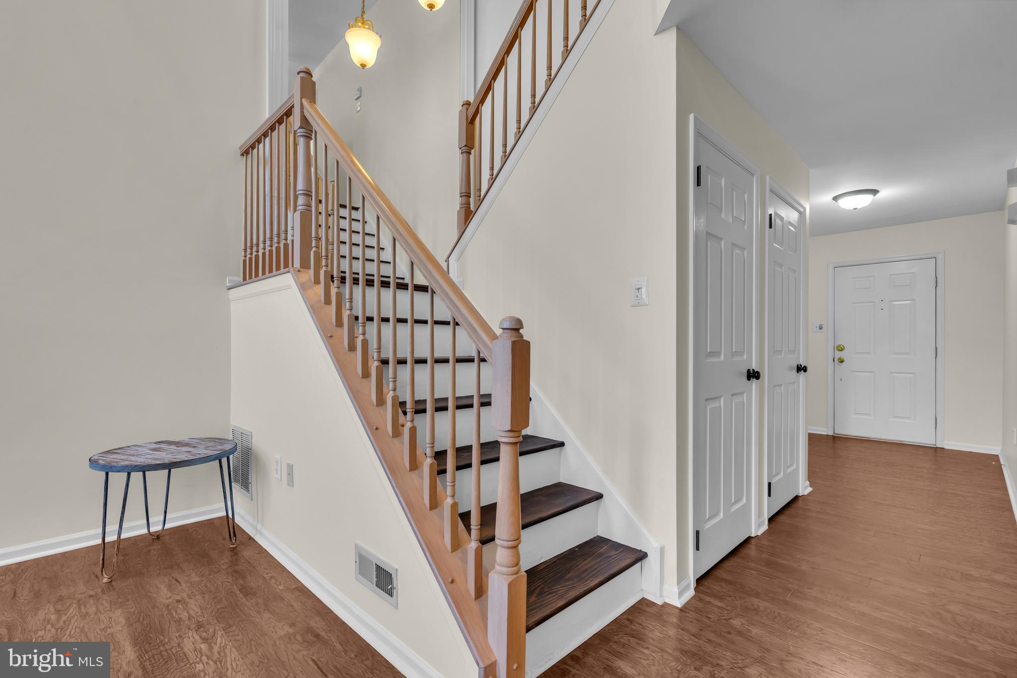21 VALLEYBROOK COURT