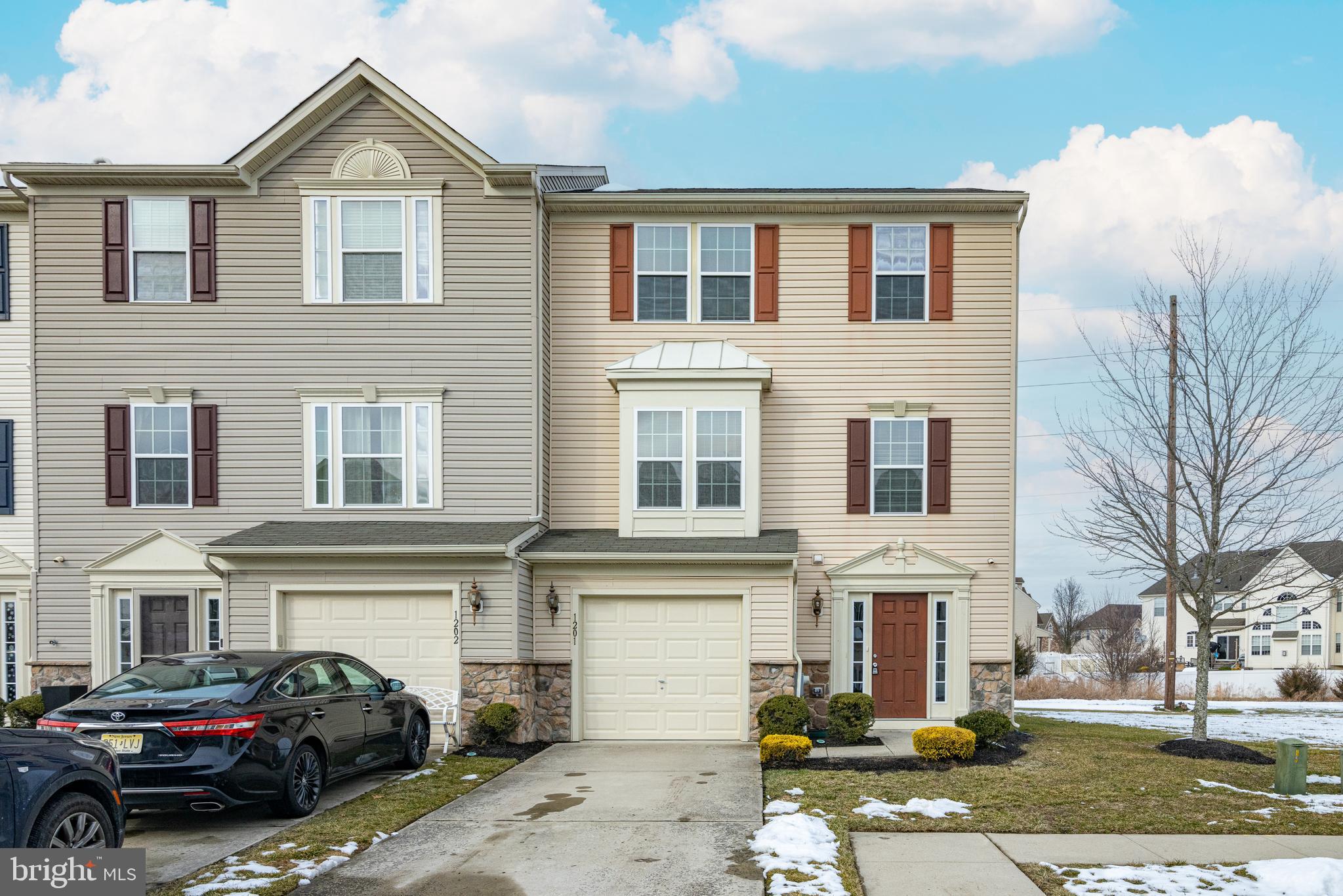 1201 EXPOSITION DRIVE