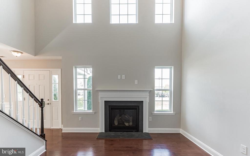 507 LEXINGTON MEWS