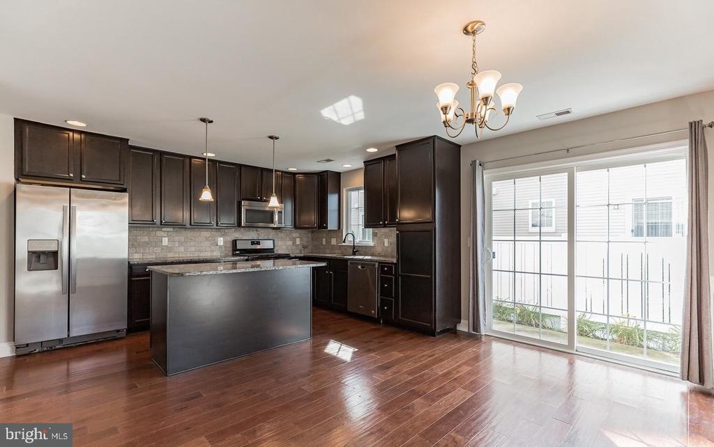 507 LEXINGTON MEWS
