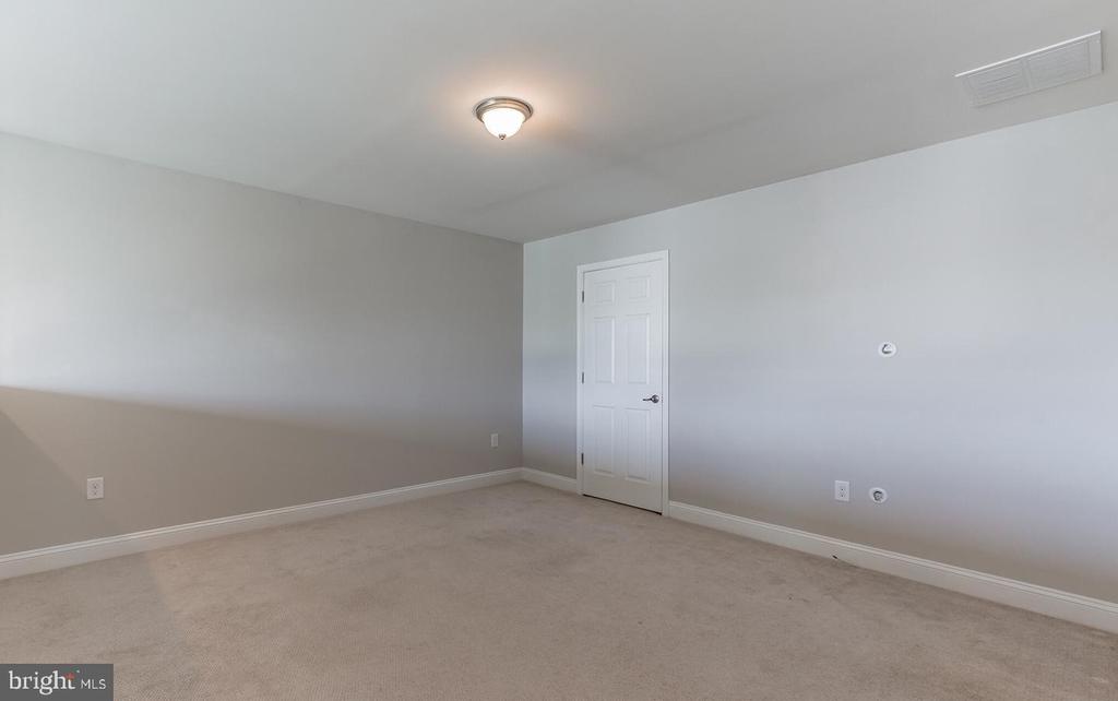 507 LEXINGTON MEWS
