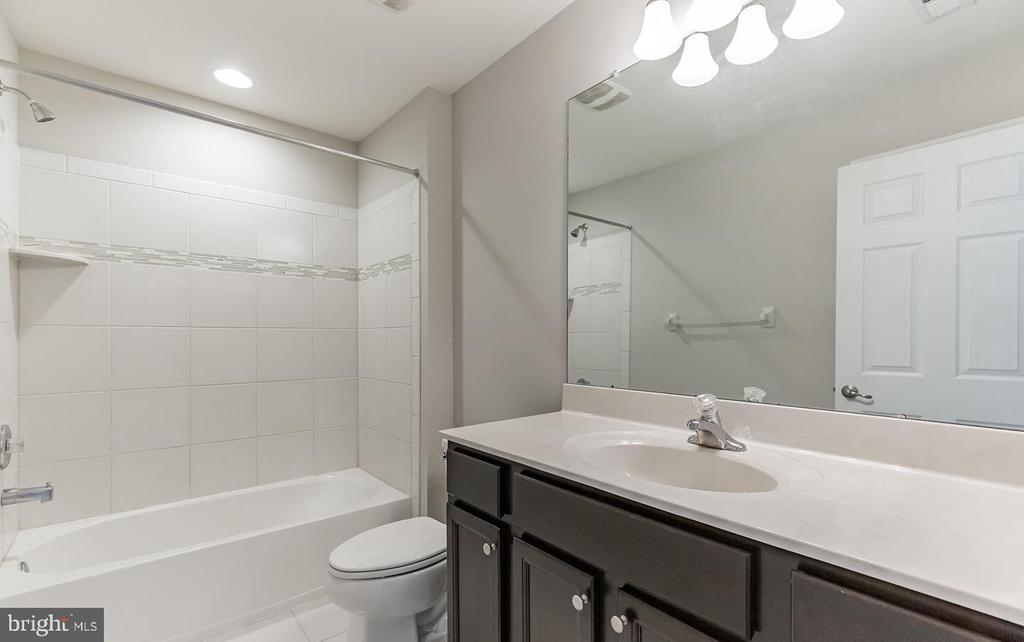 507 LEXINGTON MEWS