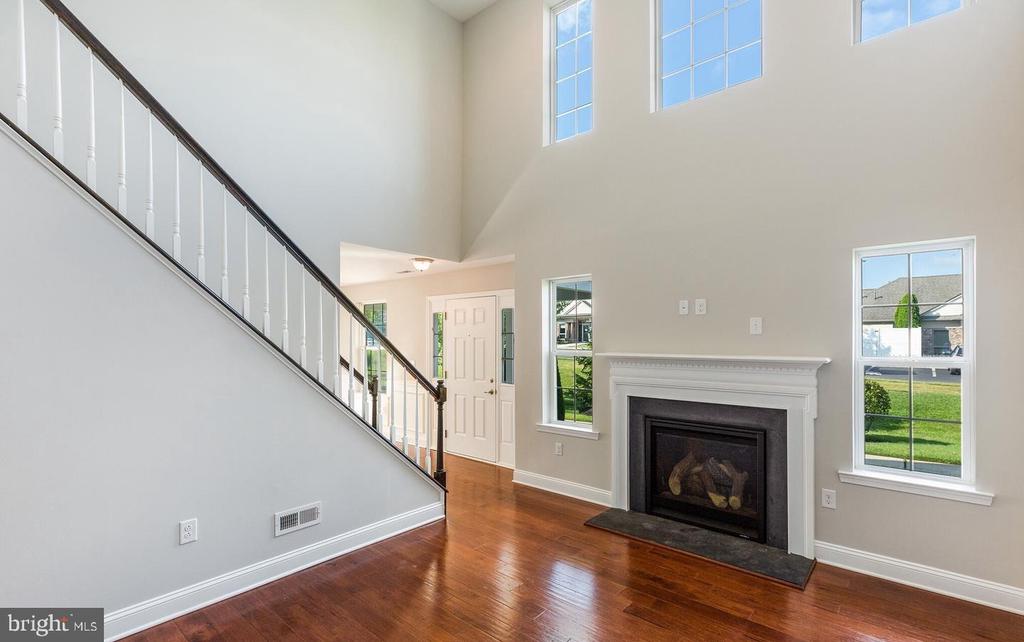 507 LEXINGTON MEWS