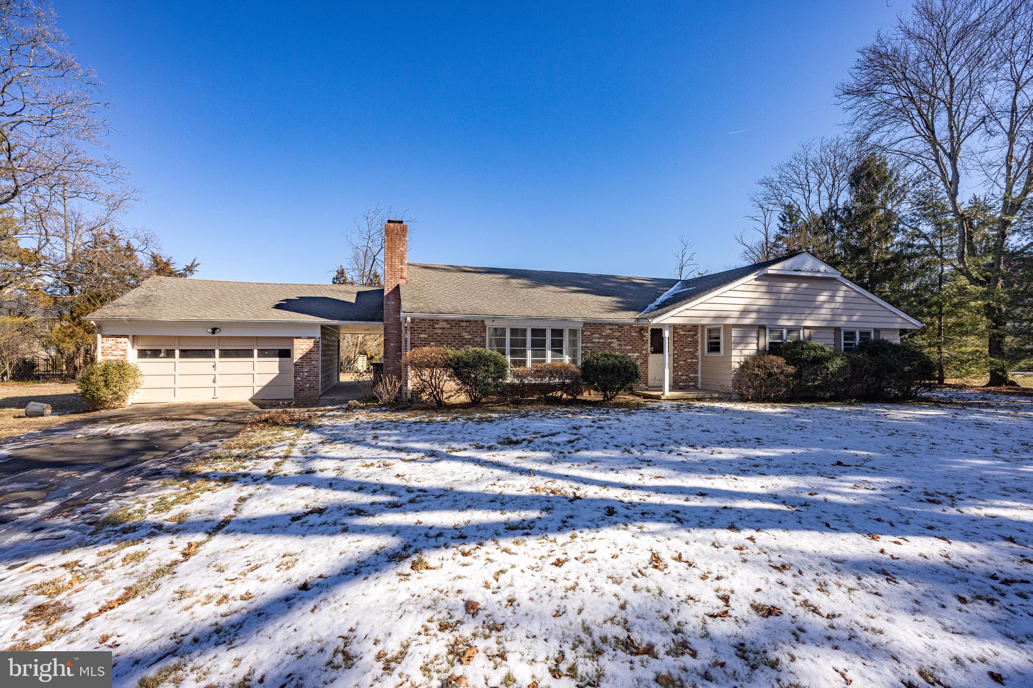 4587 PROVINCE LINE ROAD