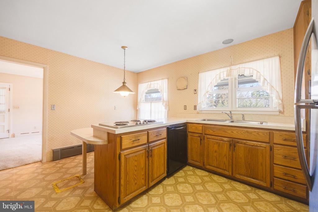 4587 PROVINCE LINE ROAD