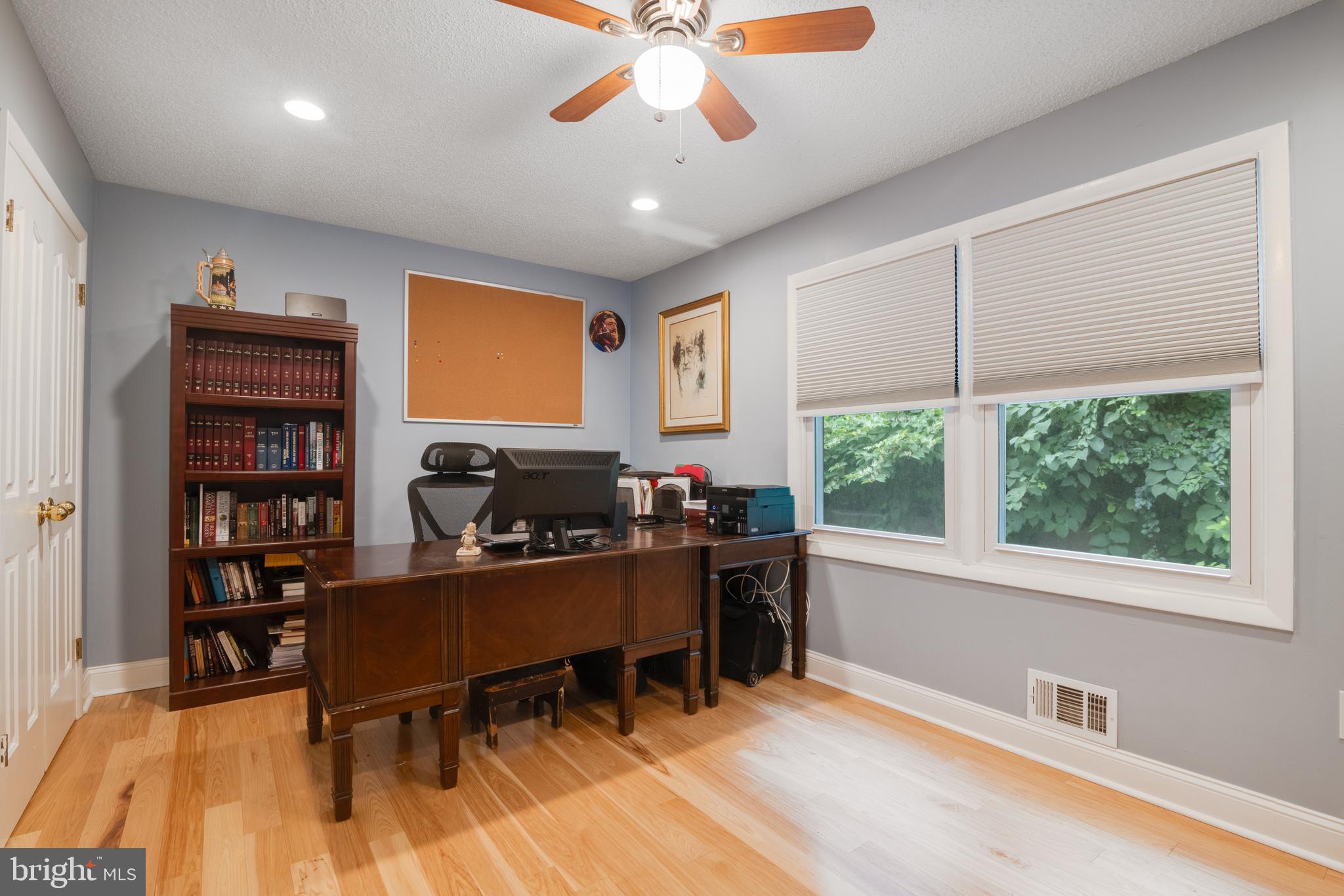 255 SHORE DRIVE 13