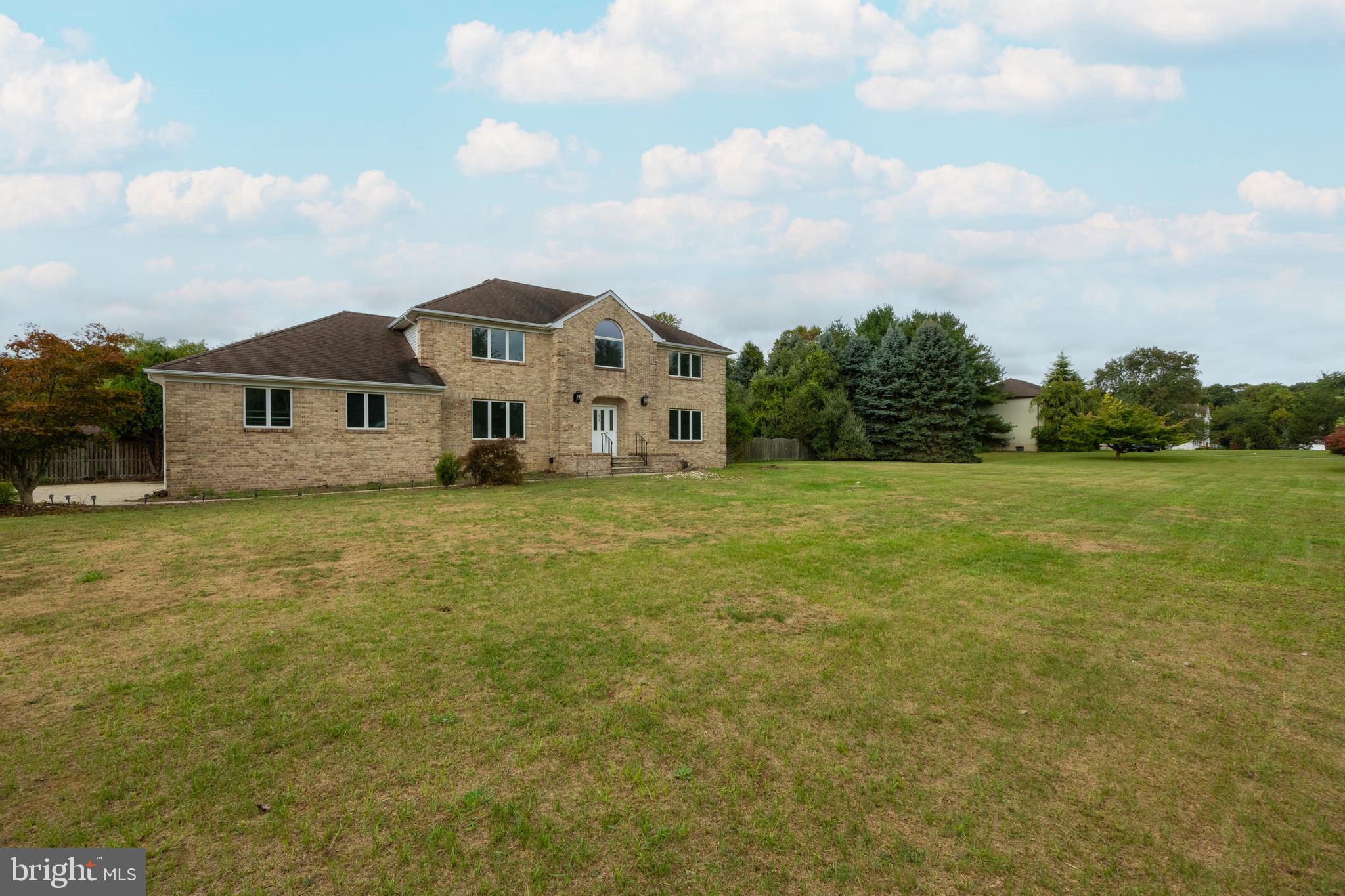 11 REID LANE