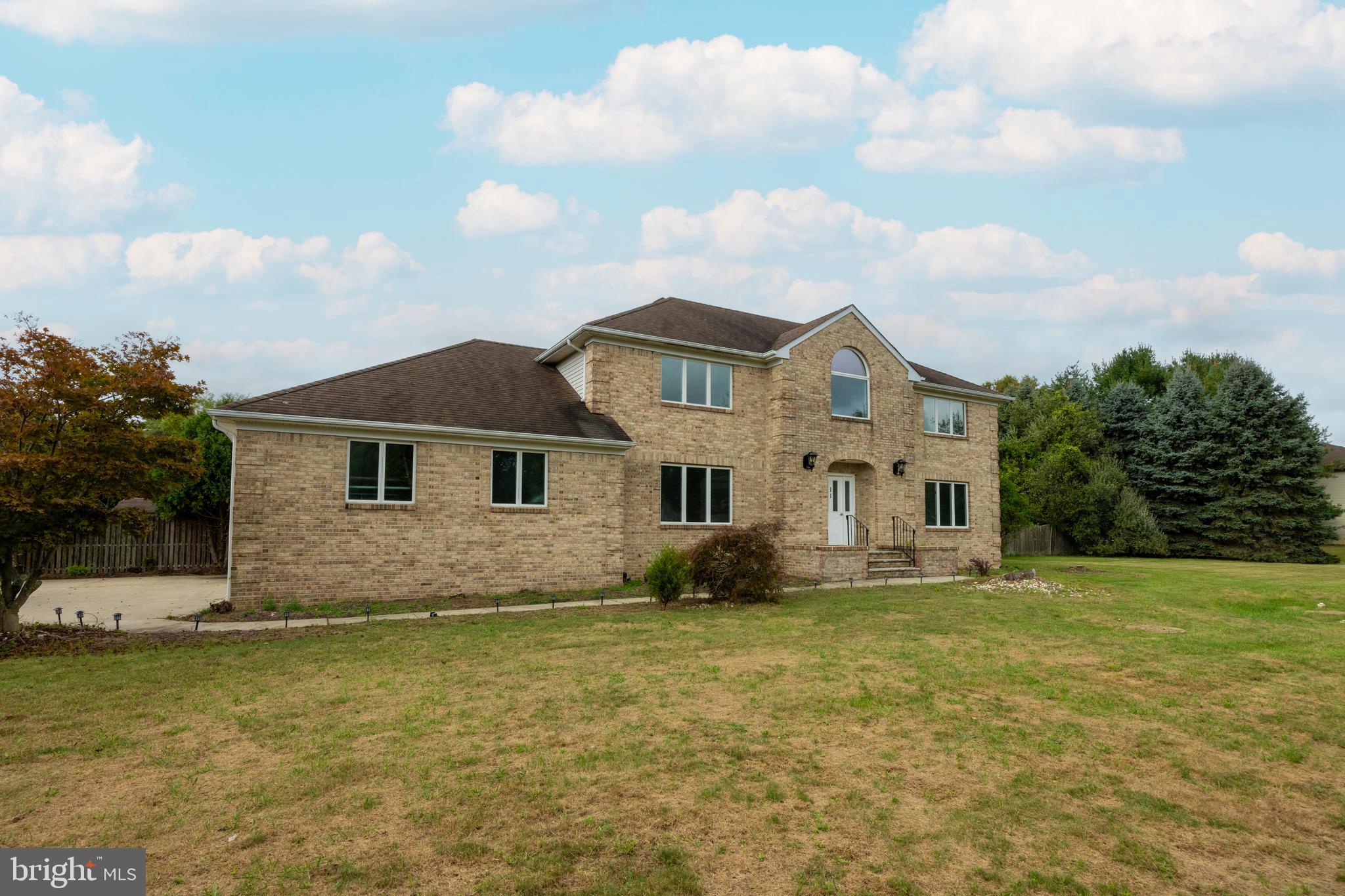 11 REID LANE