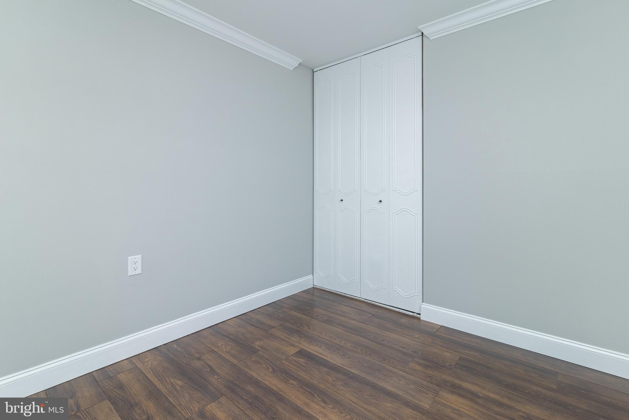 22 EDINBURGH LANE B
