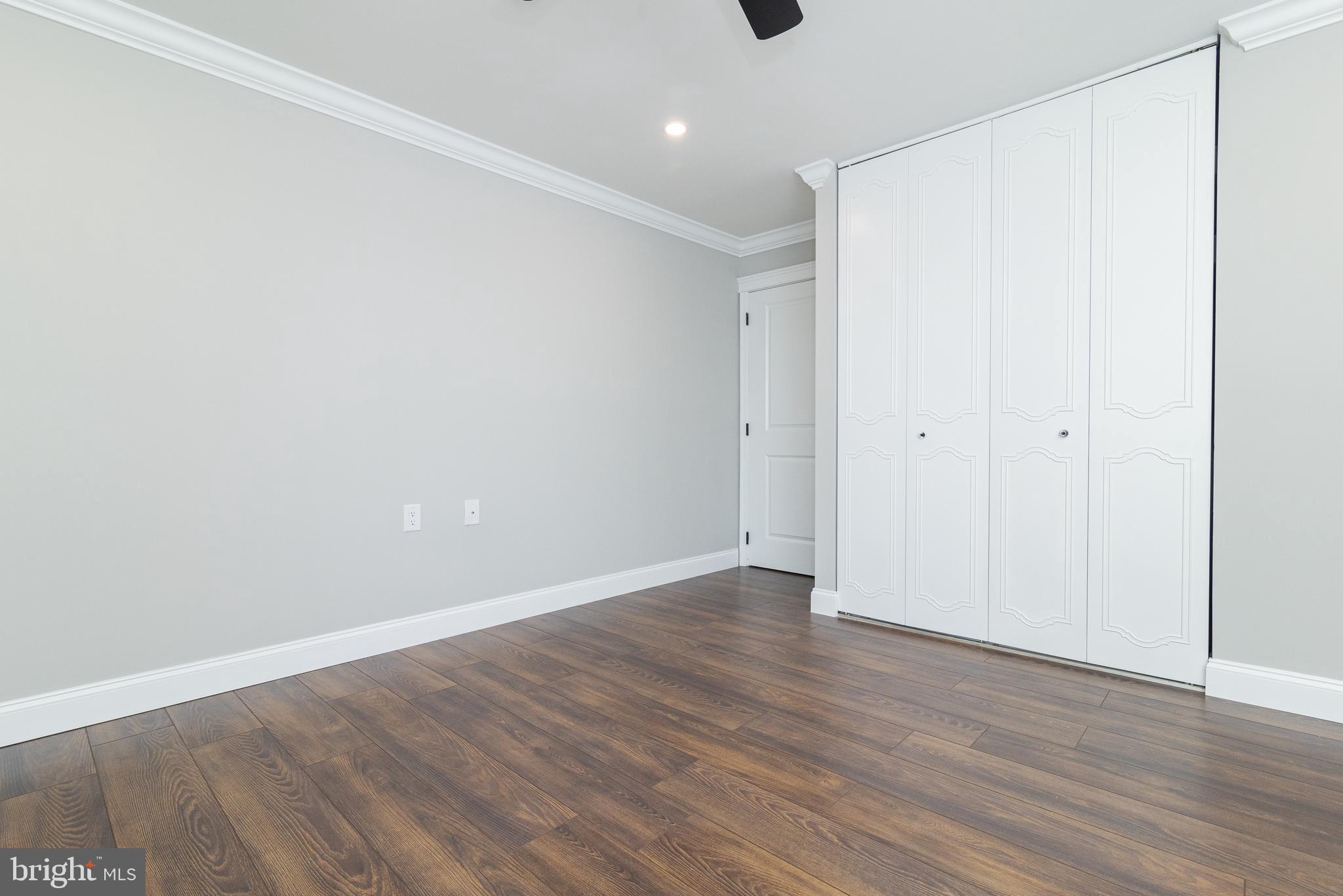 22 EDINBURGH LANE B
