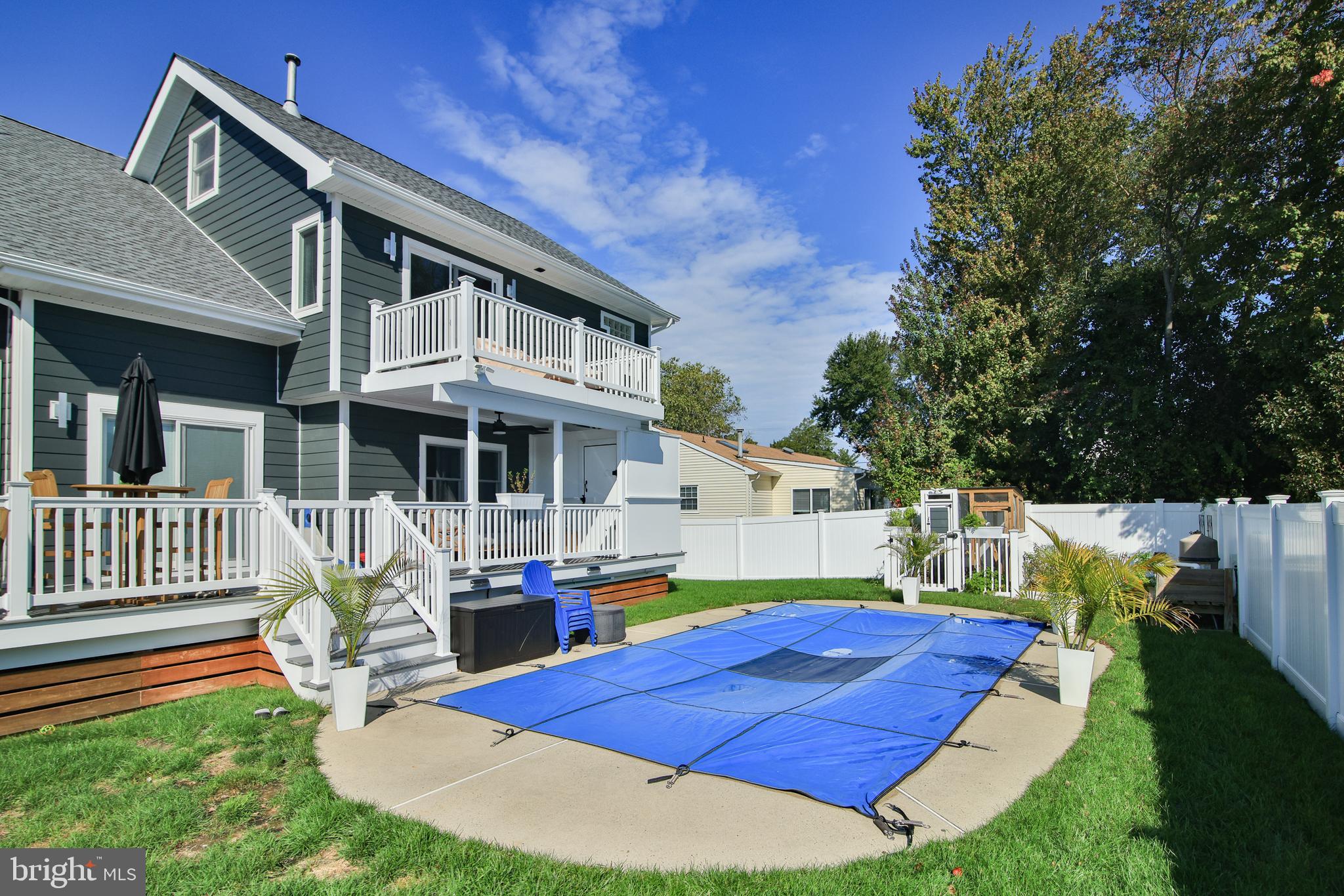 73 15TH STREET