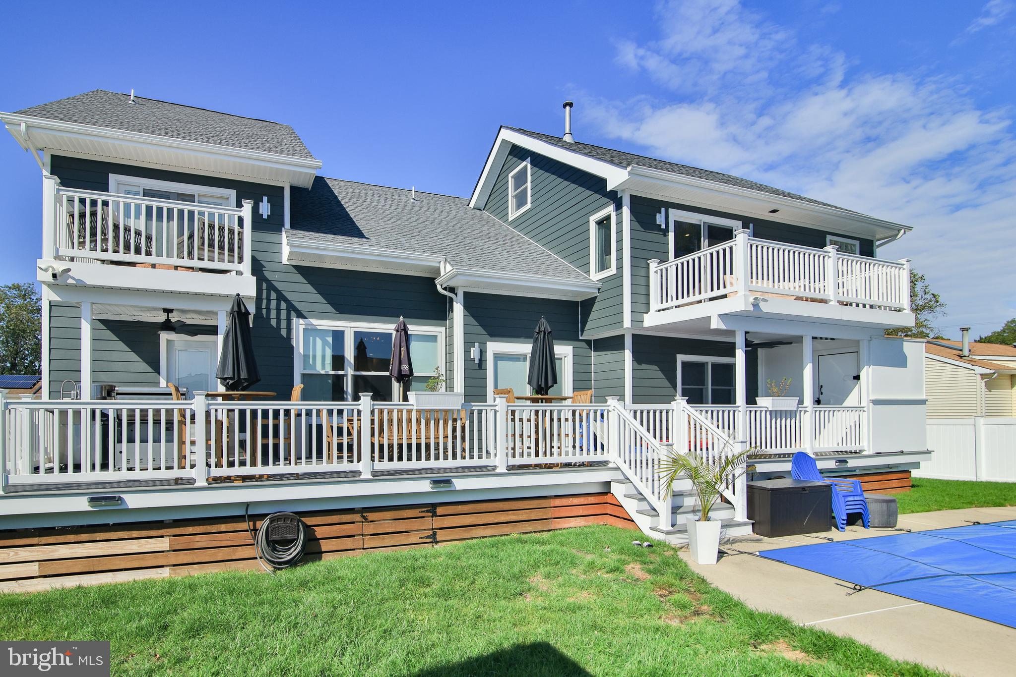 73 15TH STREET